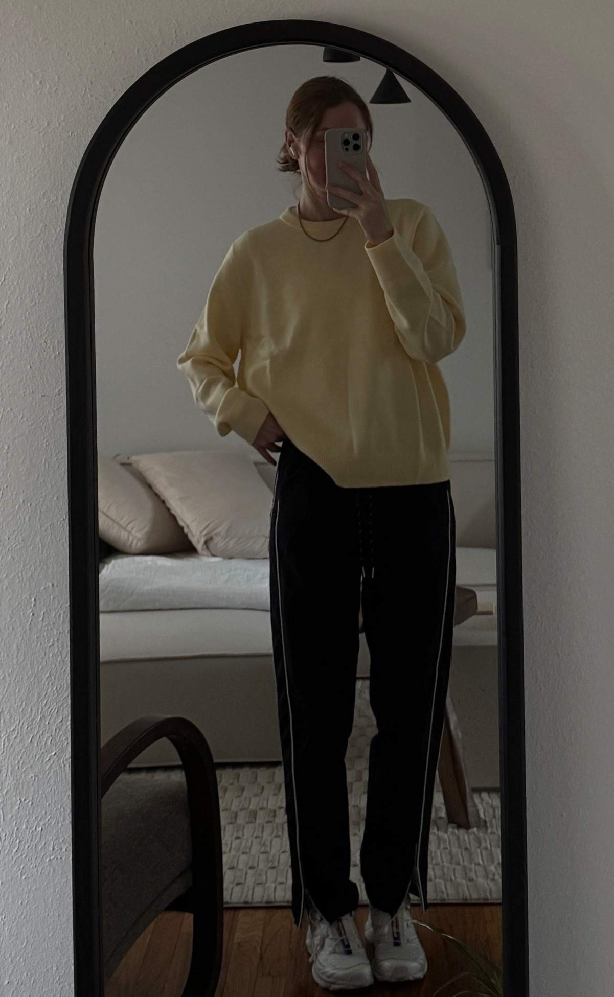 spring outfit inspooo / butter yellow crewneck sweater + elevated track pant 

#LTKdayinmylife #LTKootd #LTKmomlife