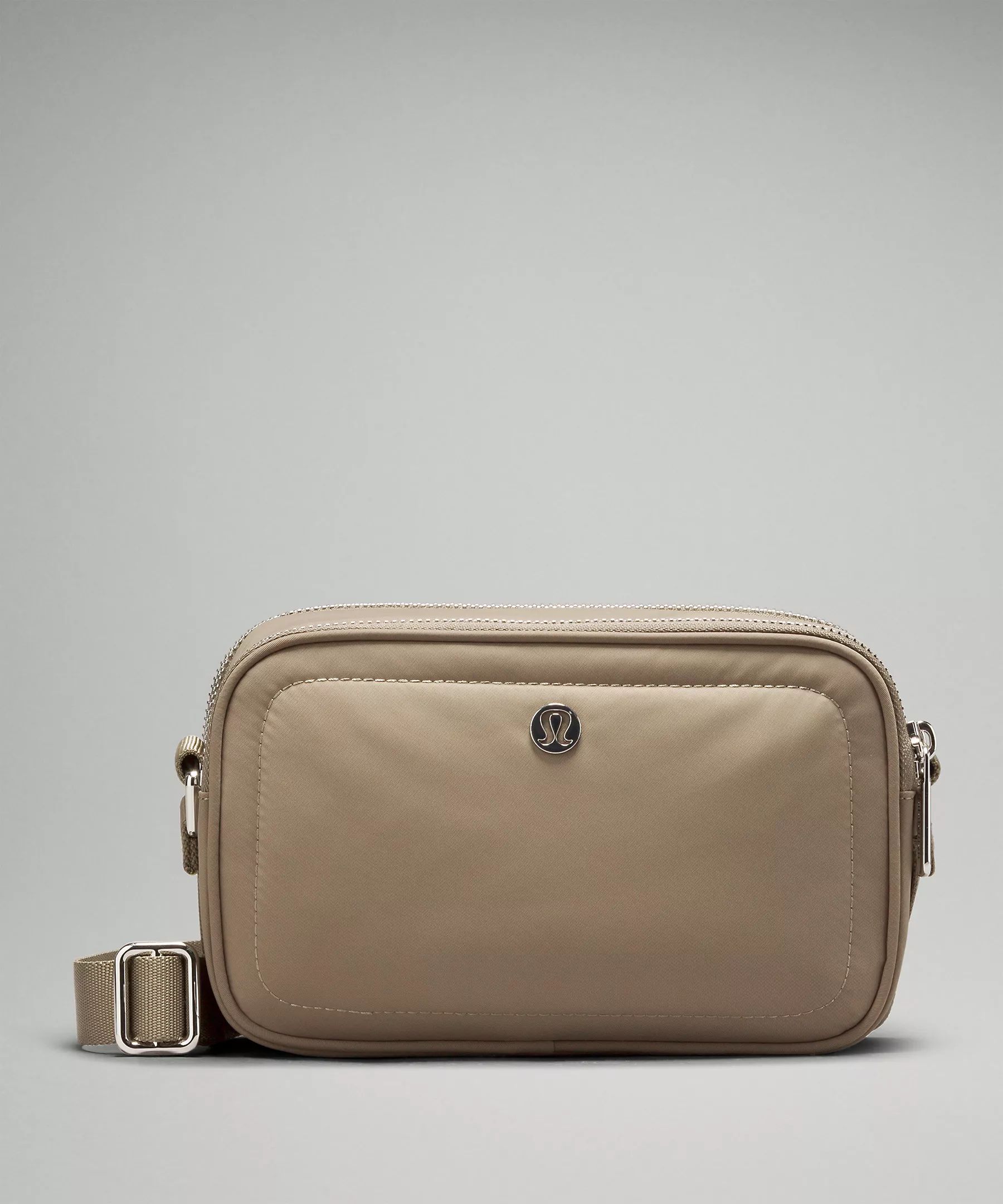 Crossbody Camera Bag 2L | Lululemon (US)