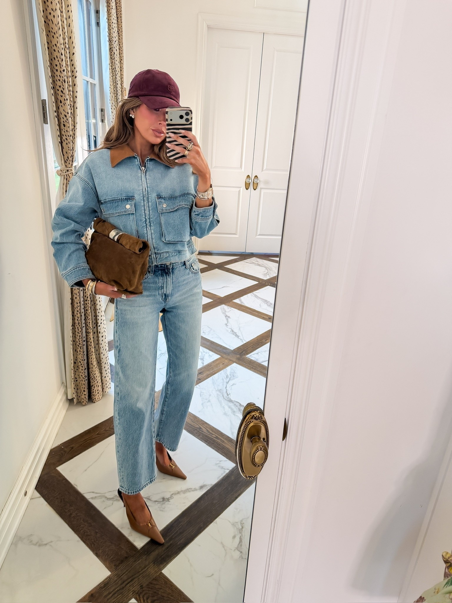 Wearing an XS jacket and US 2 in jeans! 

Get up to 25% off when you use the code “FALL” at checkout on Shopbop now until 10/1

Shopbop fashion, Shopbop finds, Shopbop sale,Autumn outfits, Date night outfits, Fall outfits, Gemme Beauty, Emily Gemma