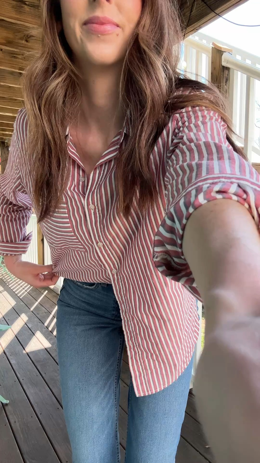 I’m wearing a medium in the top and size 6 in the jeans (TTS) 

#LTKSeasonal #LTKSpringSale #LTKootd