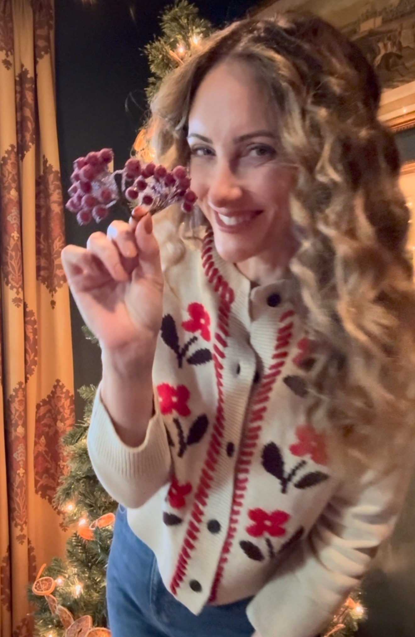 The hottest holiday trend this season? Fruit on your Christmas tree. 
#christmasdecor #christmastree #holidaydecor

#LTKSeasonal #LTKHoliday #LTKHome