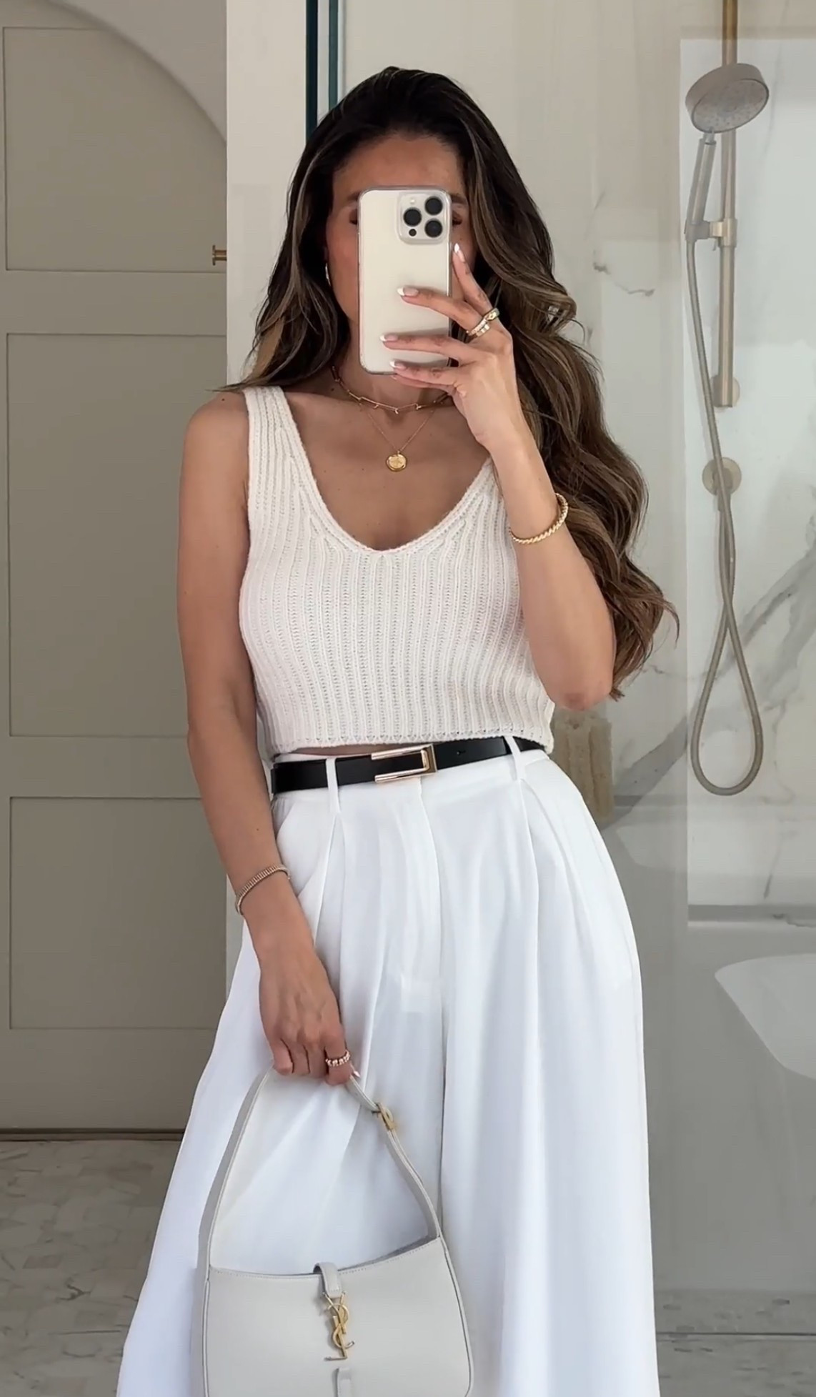 Scroll to shop!! Follow for more!!! Xo! ✨

#LTKootd #LTKmomlife #LTKdayinmylife