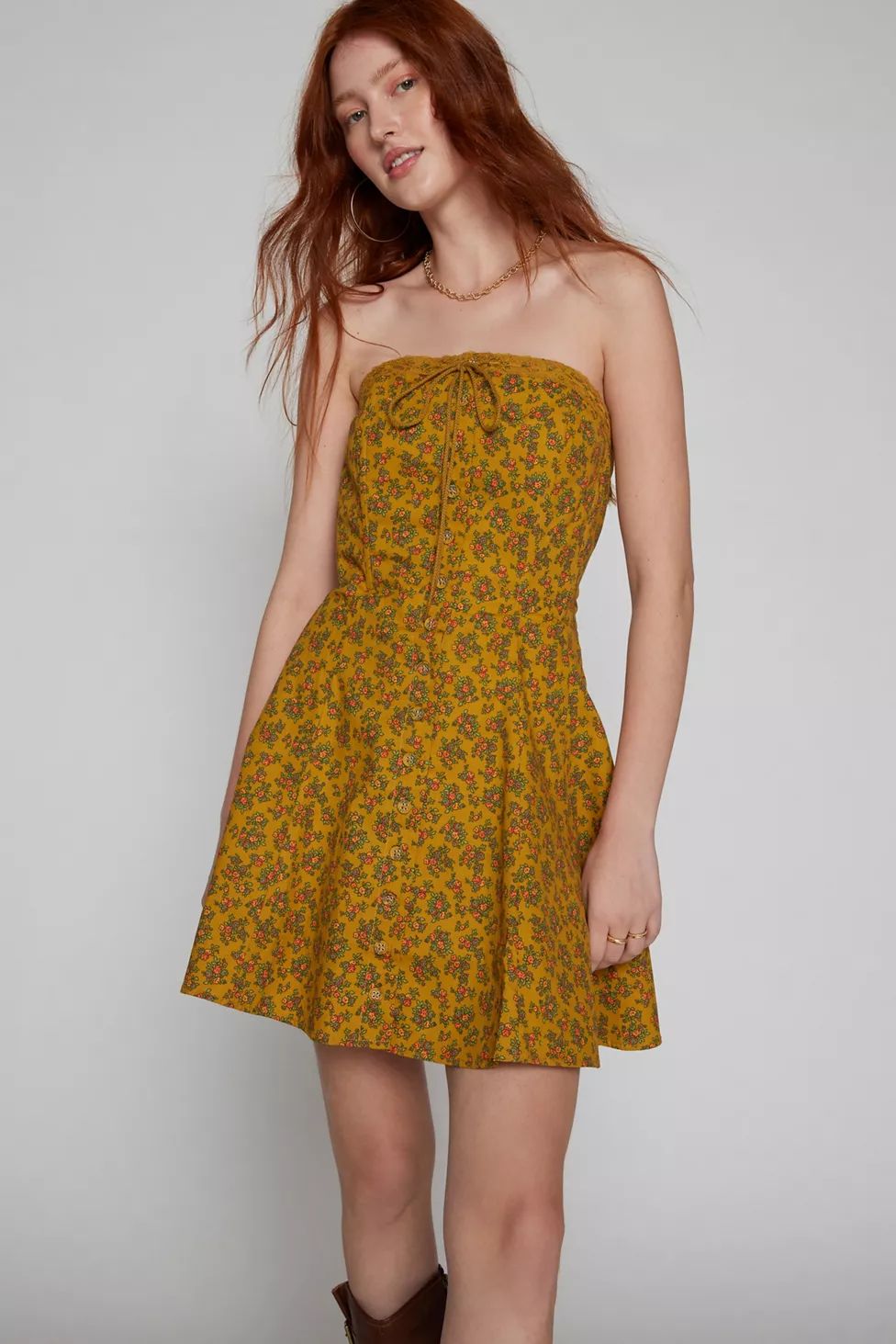 Kimchi Blue Addison Strapless Mini Dress | Urban Outfitters (US and RoW)