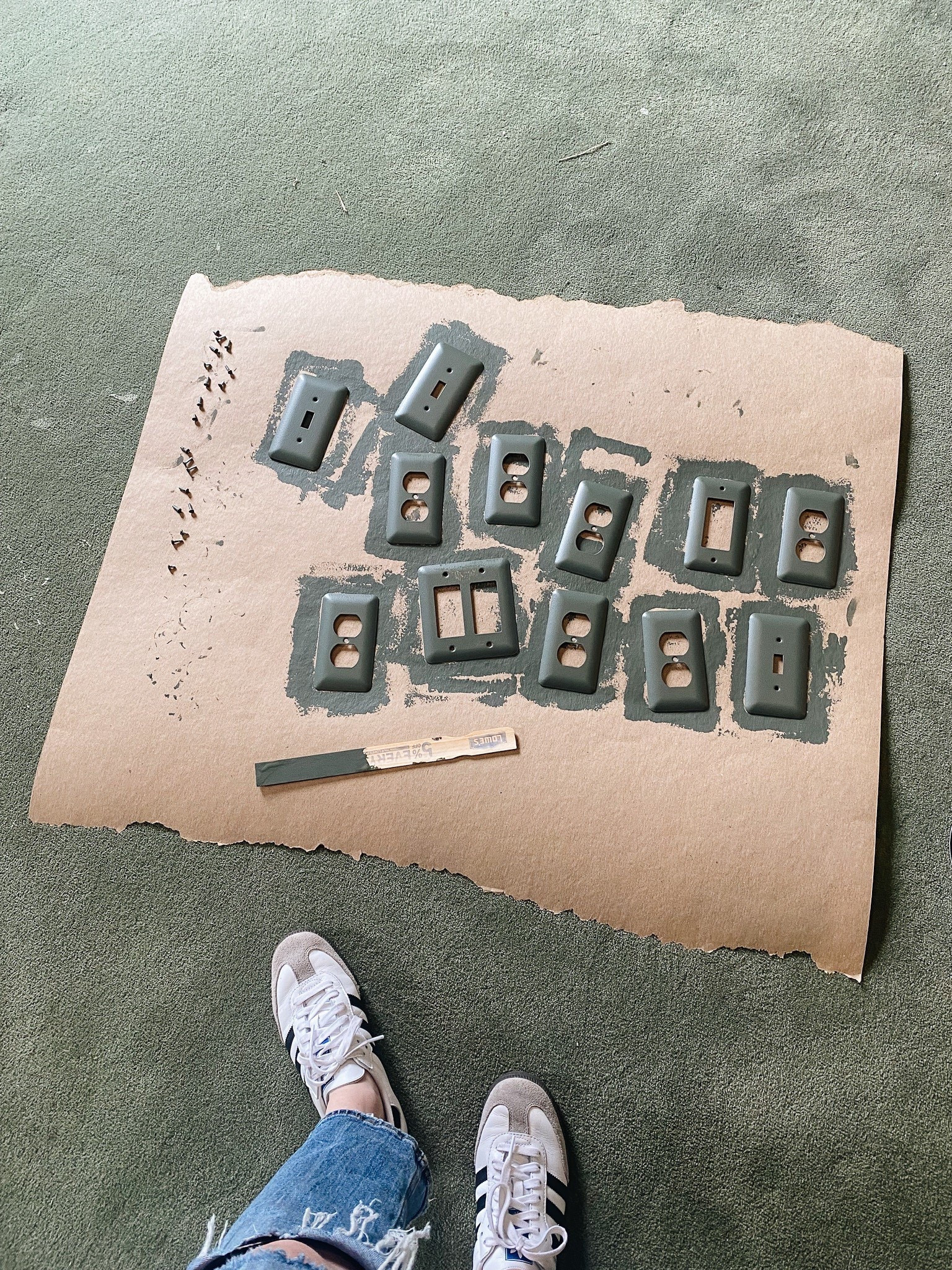 Pro tip: paint your outlet covers! It gives your space a custom feel and really enhances the aesthetic of a room. #paint #DIYhome #DIYproject #painttips #homedesign #interiordesign #homerefresh #homemakeover #homeupdate

#LTKHome #LTKSaleAlert #LTKOver40