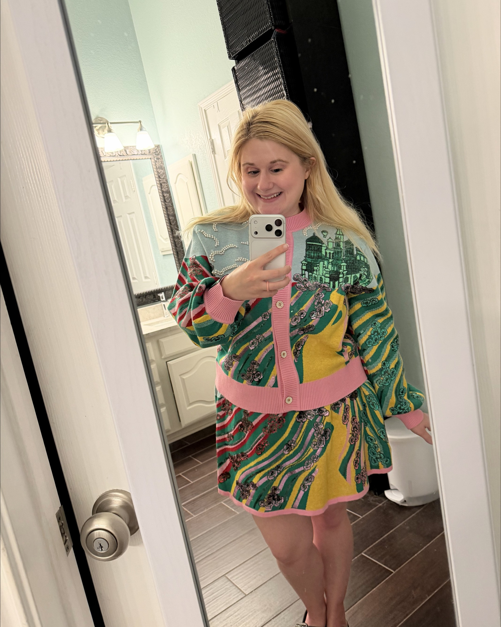 I’m in LOVE with the Wicked Queen of Sparkles line! Get it before it’s gone!! 💚💖✨ #fashion #wicked #wickedmovie #ootd


#LTKootd