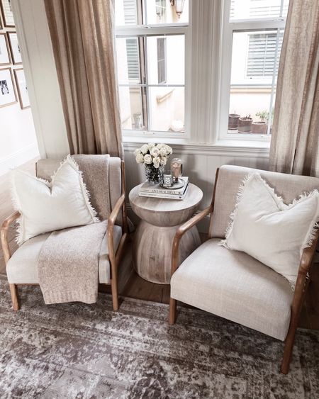 Home decor, neutral home decor, living room, chairs, StylinAylinHome 

#LTKhome #LTKFind