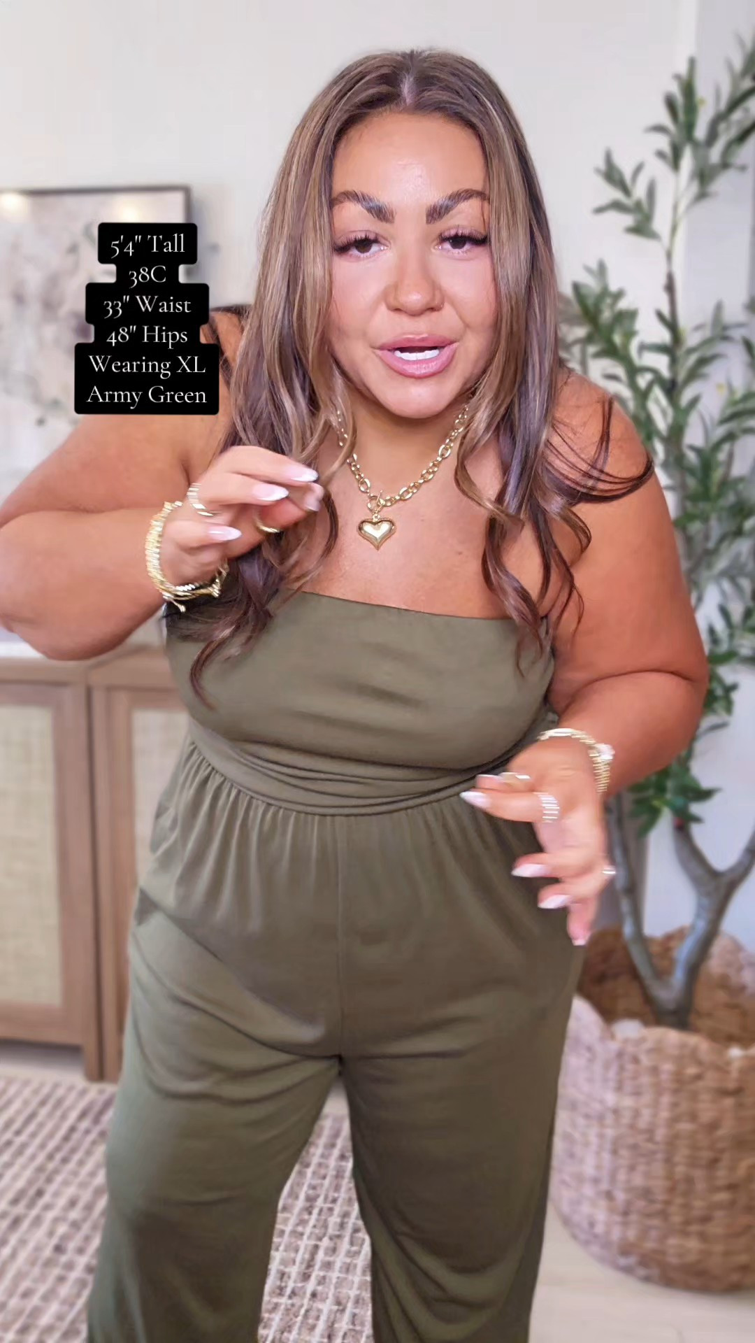 This strapless wide leg jumpsuit is curve friendly & tummy hiding for Spring/Summer!BTFBM Ruched Strapless Wide-leg Jumpsuit 

#LTKootd #LTKPlusSize #LTKMidsize