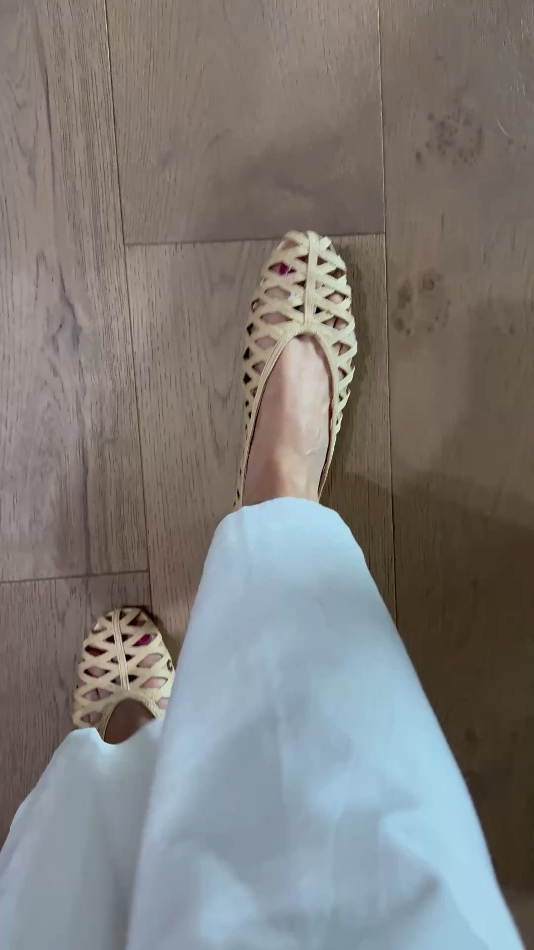 These flats are comfy and so cute for summer outfits!

#LTKootd #LTKMidsize #LTKSeasonal