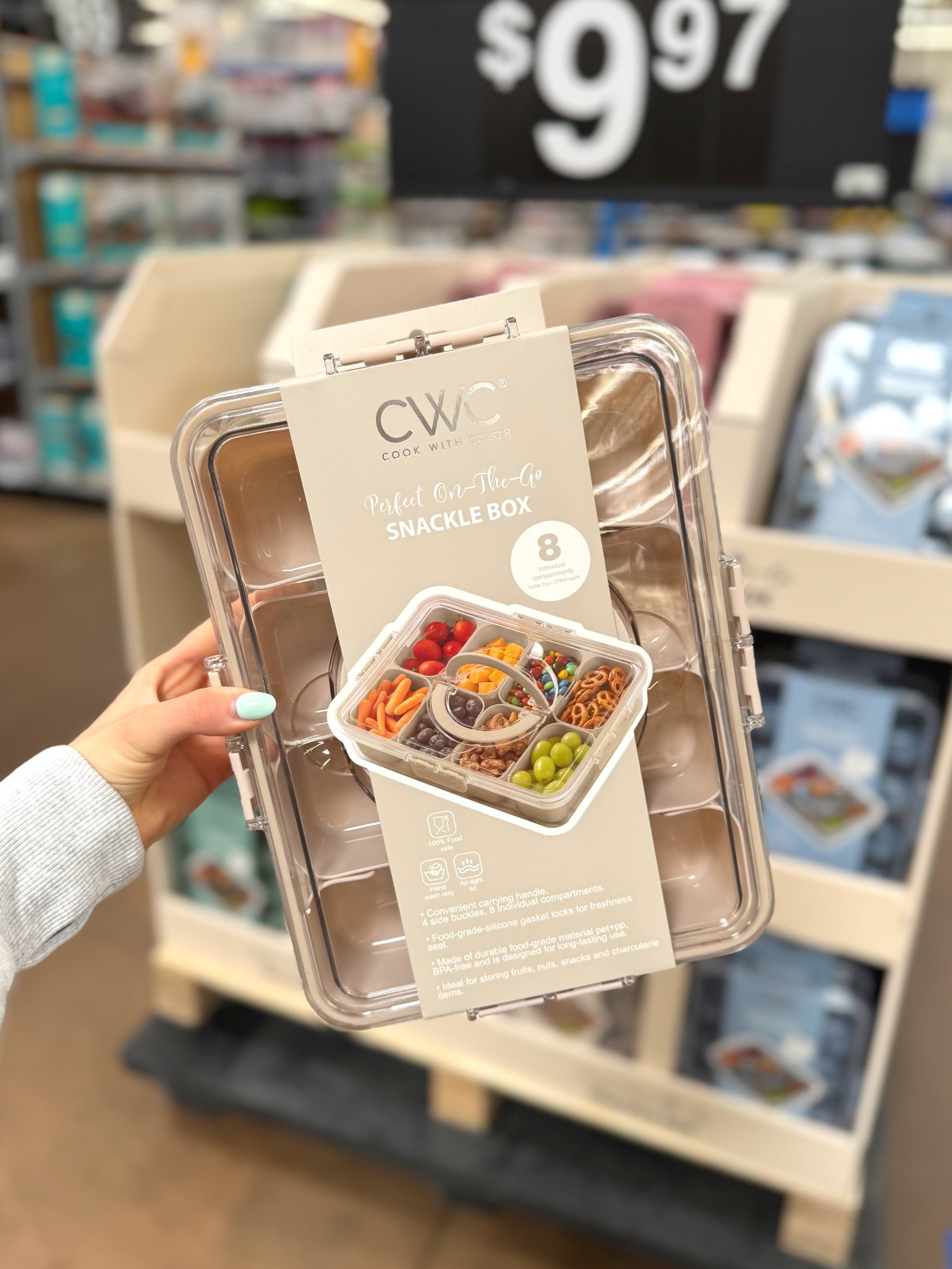 The perfect snackle box for kids’ snacks, a road trip, movie night… you name it! Under $10 at Walmart! 

#LTKTravel #LTKFindsUnder50 #LTKKids