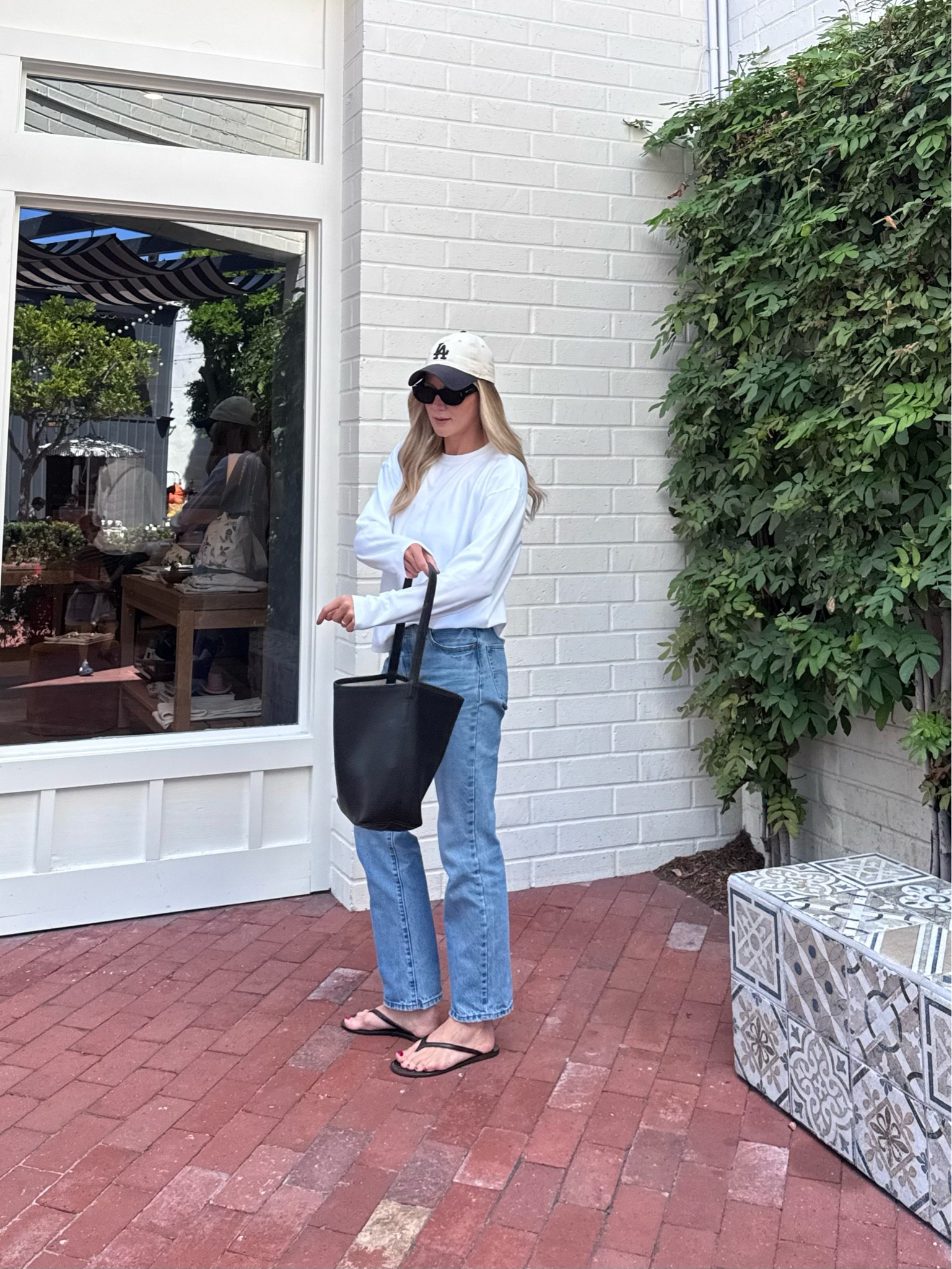 Early fall jeans and tee with Aritzia steps shirt, Levi’s 501 90s and Quince leather bucket bag.

#LTKfall #LTKcanada #LTKjeans