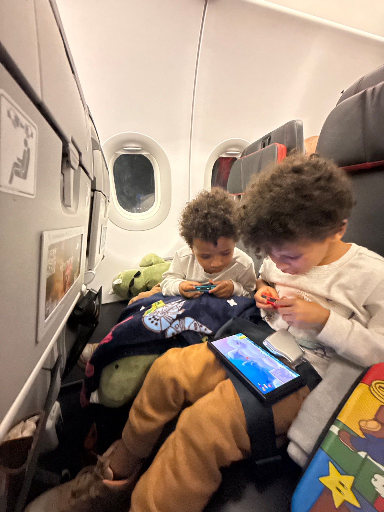 Nintendo OLED 🎮

#target #nintendo #musthave  

#LTKFamily #LTKKids #LTKTravel