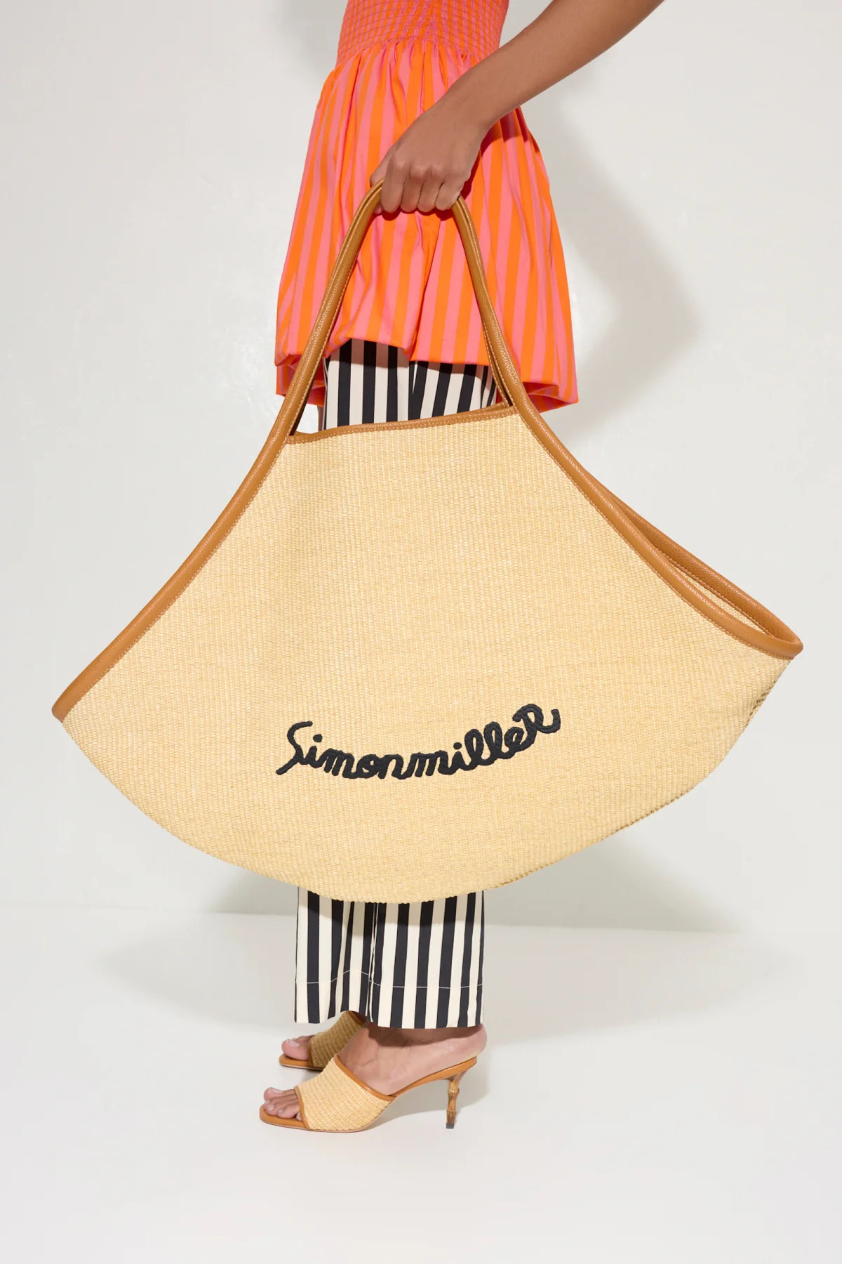 Large Mercado Tote in Natural/Black | SIMONMILLER | Simon Miller