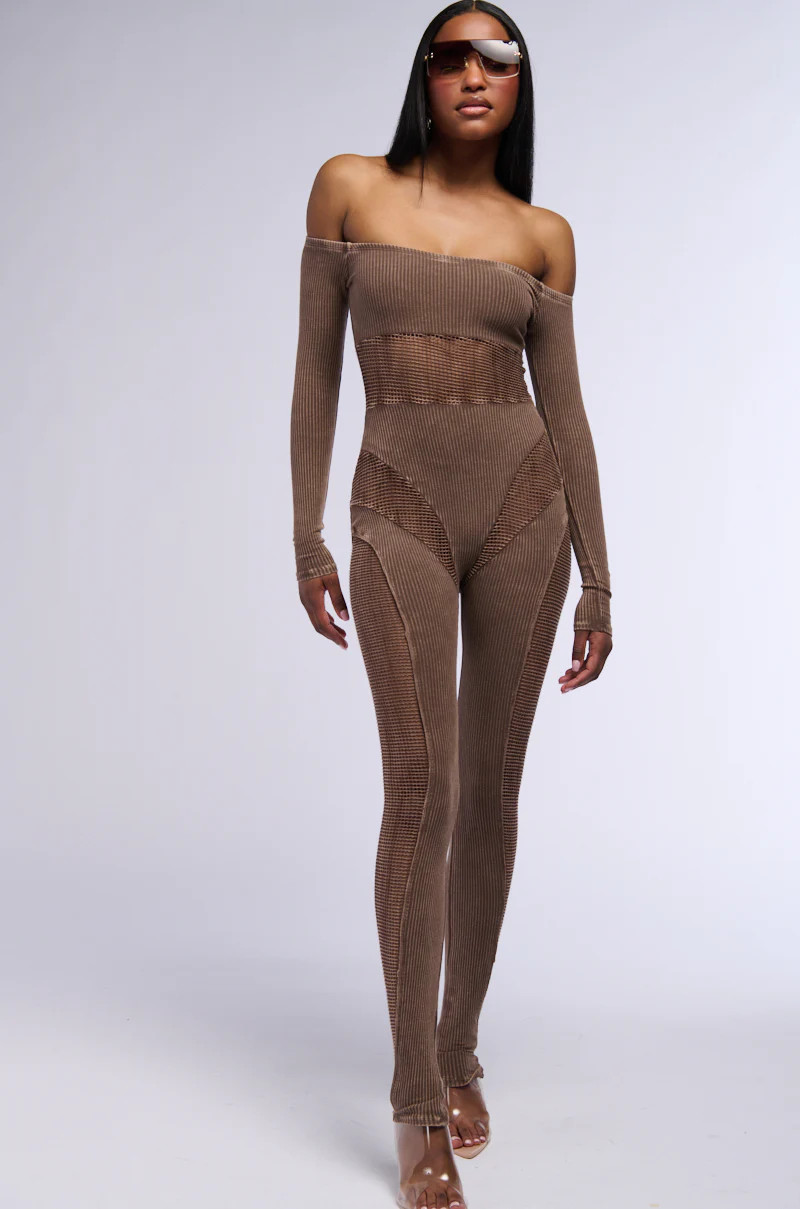 RUNNIN ON ESPRESSO KNIT JUMPSUIT | AKIRA