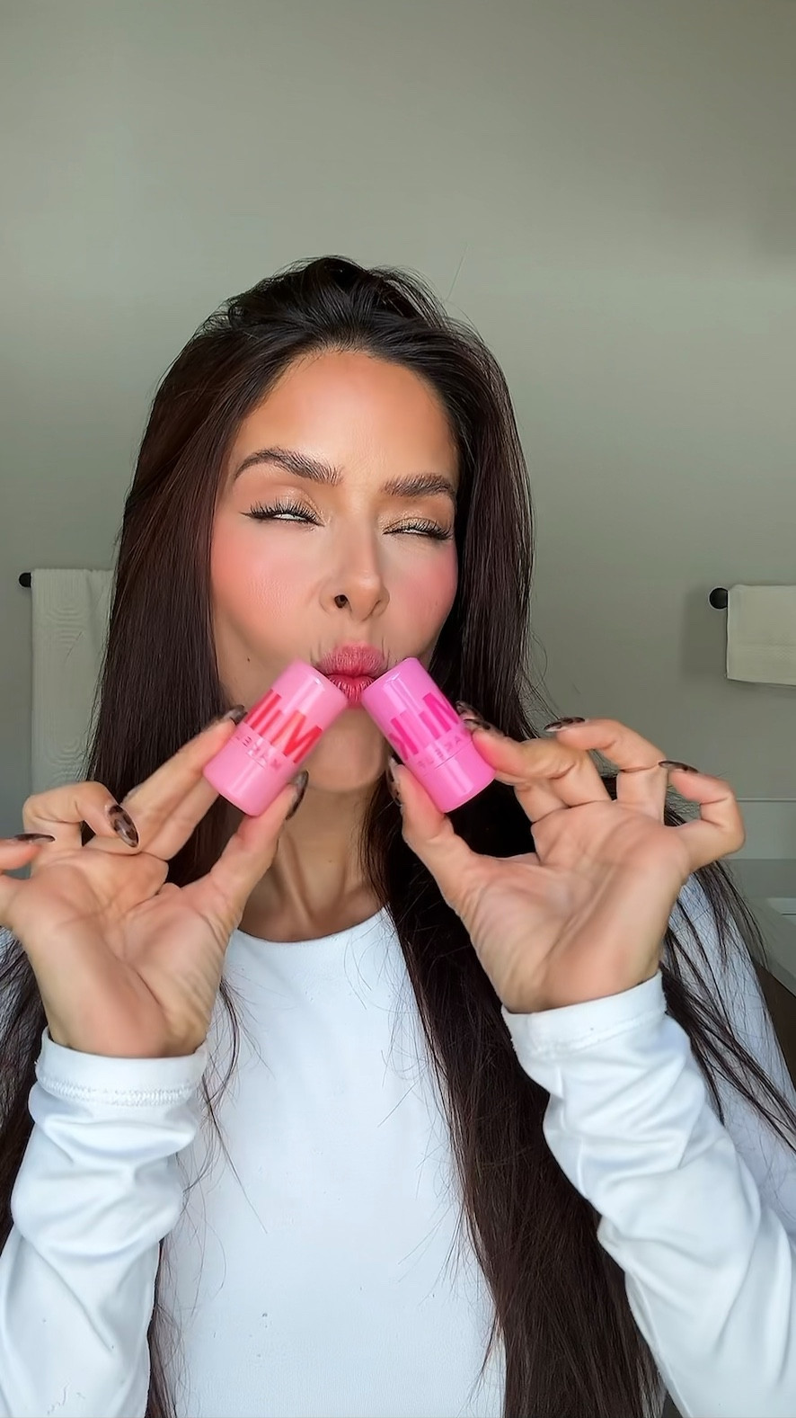 New milk makeup cooling jelly tint ✨ 


#LTKSeasonal #LTKVideo #LTKBeauty