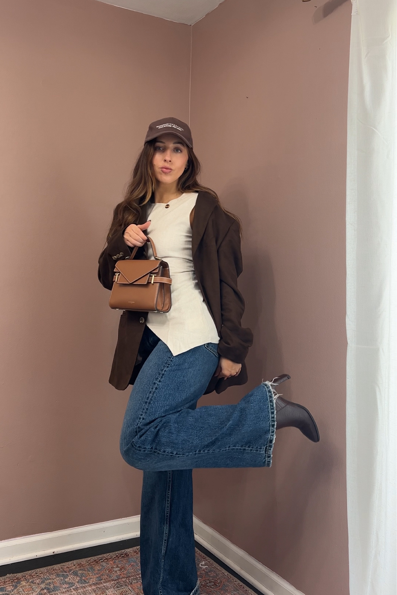 brown everything please 🤎 