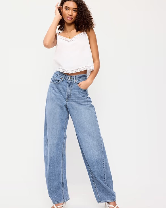 I just re-ordered my favorite Old Navy barrel jeans in a lighter wash. I wear them CONSTANTLY. They are so comfortable and I love that they fit at the waist and are baggy throughout the leg. I’m also trying a different style, still barrel jeans. I ordered both in a size 10, and the ankle length pair I ordered in tall (I’m just over 5’7). Both pairs are on sale now! 👖

#LTKSaleAlert #LTKMidsize #LTKTall