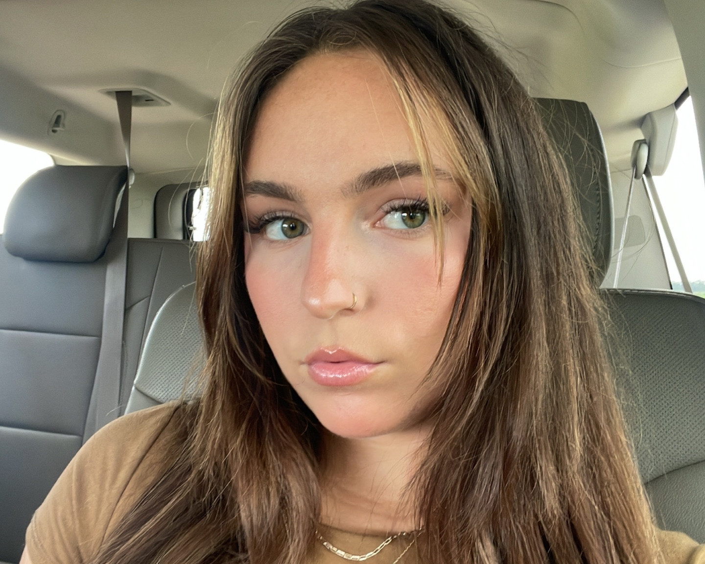 Todays makeup look. I am obsessed with these products !!!
Officially tried the tower 28 tinted moisturizer/sunscreen and the Huda beauty cherry blossom. Love them both ! Def recommend these products #beauty #makeup 

#LTKbeauty #LTKFind #LTKunder50