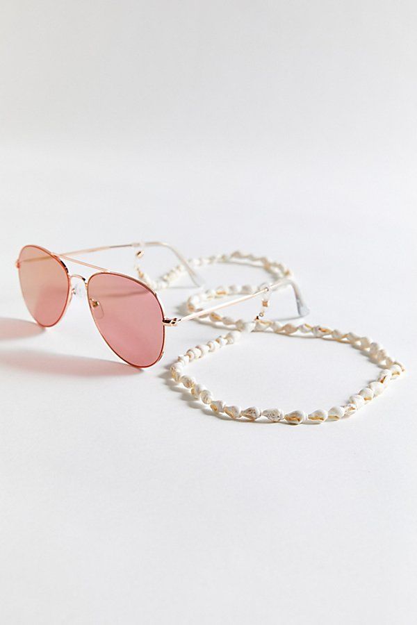 Shell Sunglasses Chain | Urban Outfitters (US and RoW)