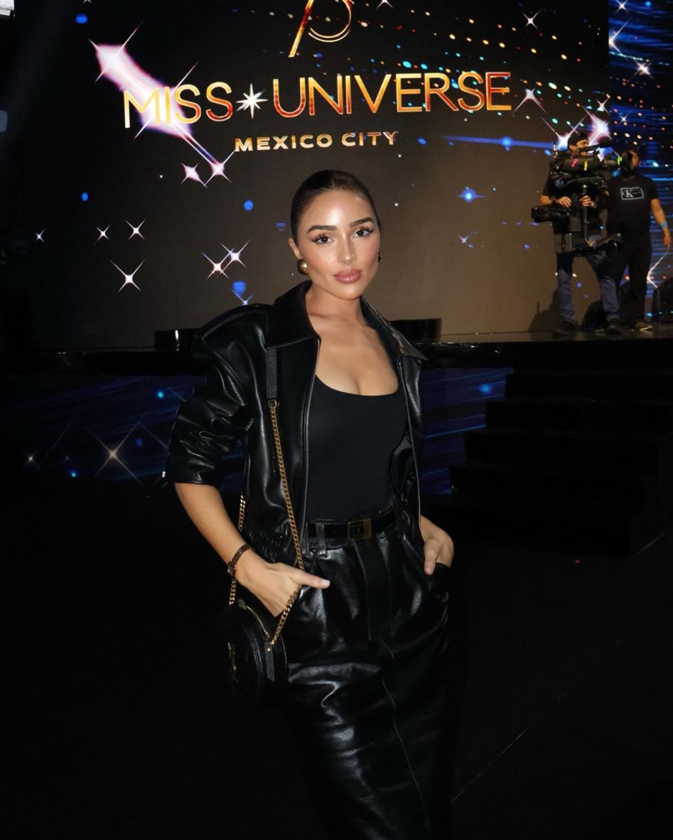 My favorite look this fall 🖤