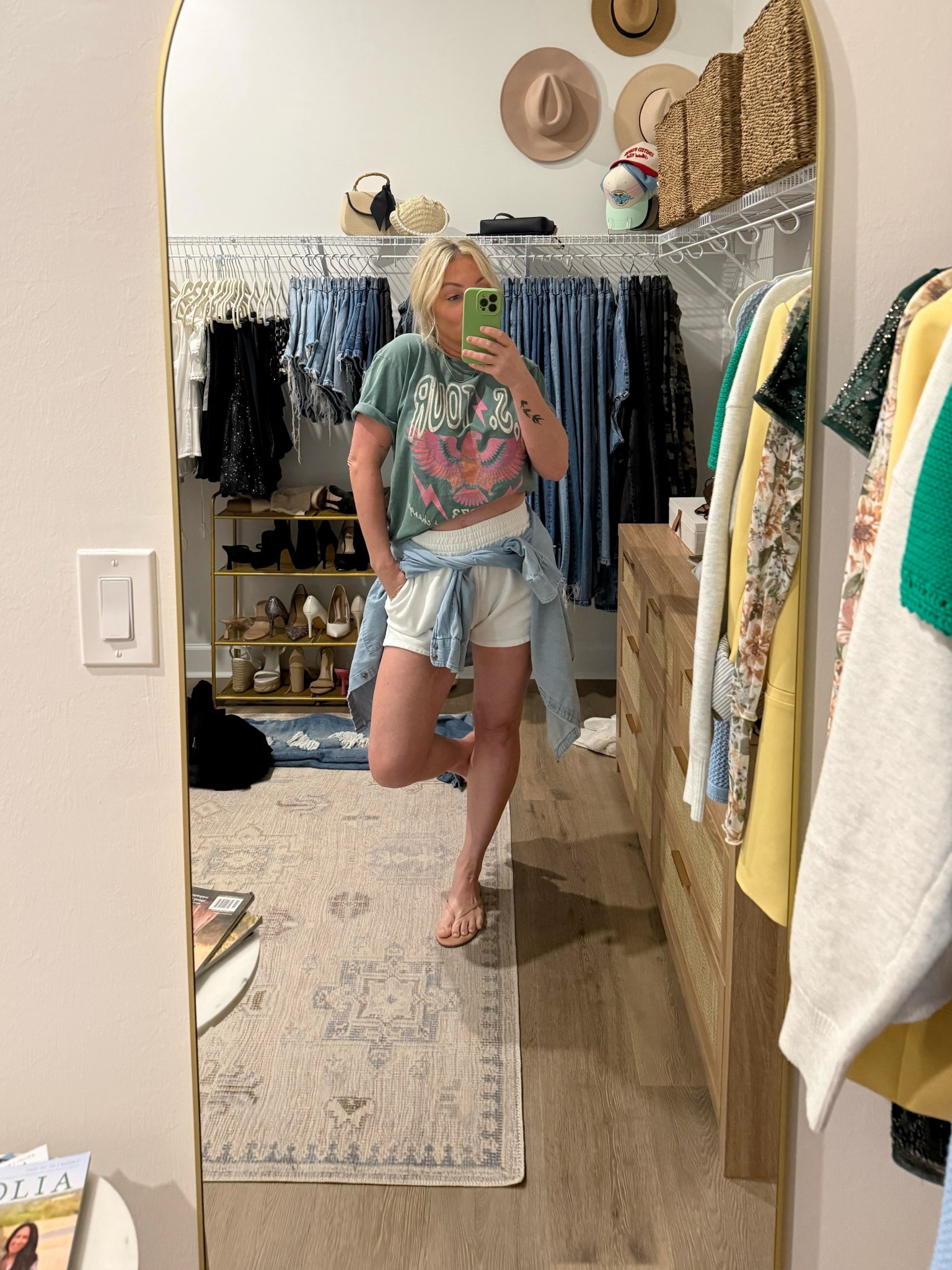 Heading out to my 6 month breast exam….. but of course had to make it cute with my new favorite Tee’s from @Mountain Moverz 

These tees are not only stylish but super soft! 🩷😍






#graphictee #tshirt #oversizedtee #momstyle #casualoutfit #momfit #womenstshirt #mountainmoverz 

#LTKootd #LTKmomlife