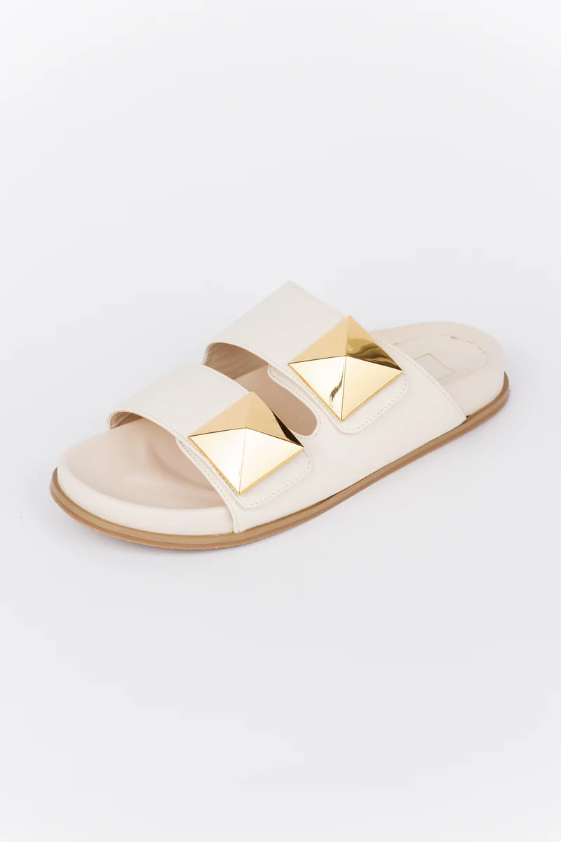 Courtney Sandals | Avara