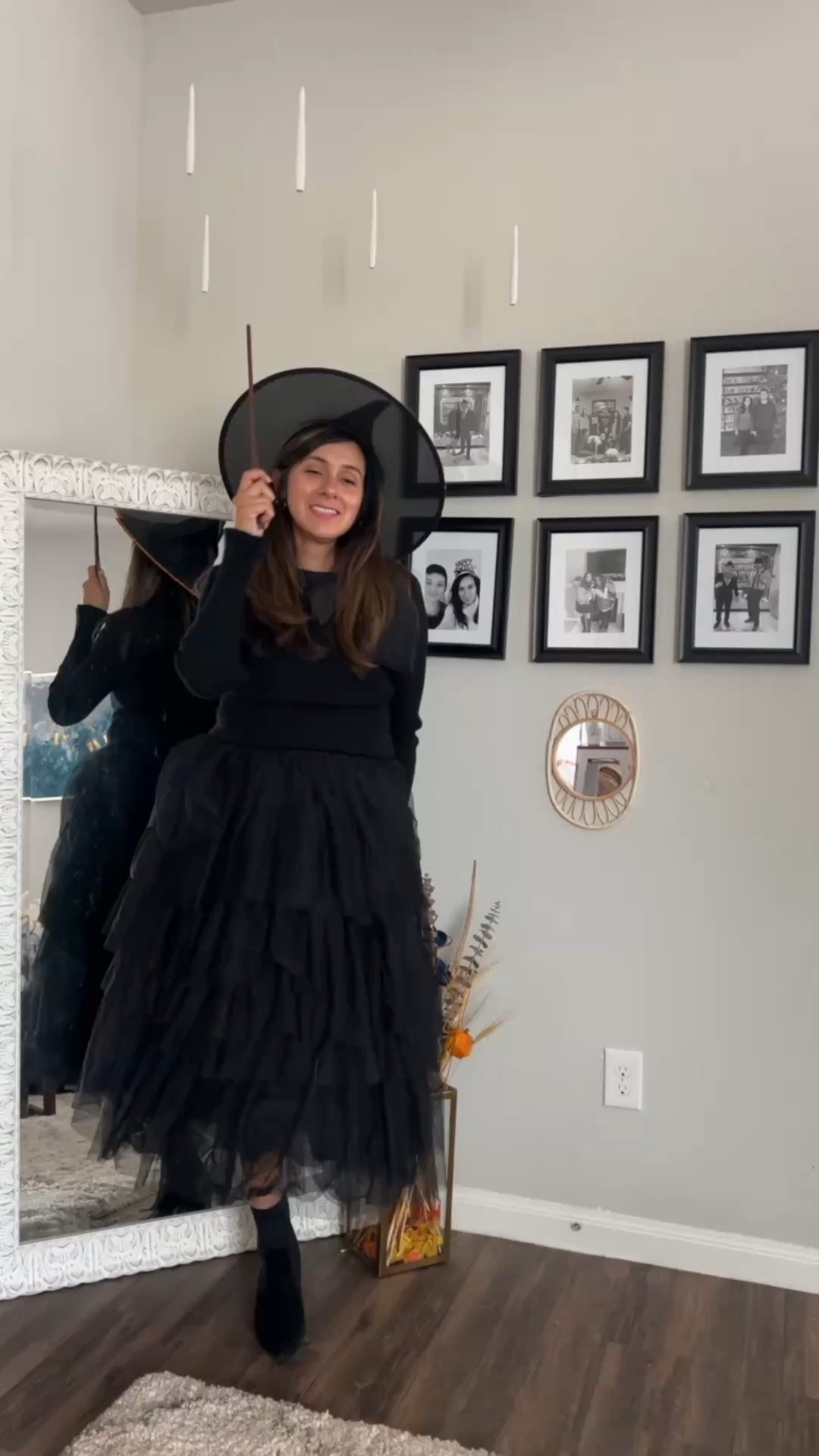 Looking for Harry Potter-inspired Halloween decor? These wand-activated floating candles instantly transform a room and might be one of my favorite spooky-season finds.

Perfect for Halloween parties, movie nights, entryways, dining rooms, or creating your own enchanted ceiling at home.

Save this for your Halloween decorating list! 🎃

#LTKSeasonal #LTKHome
