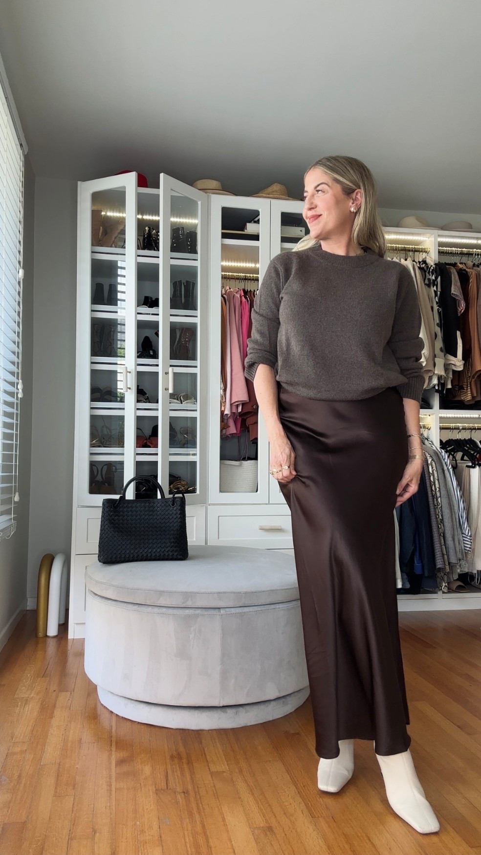 The Best Sweaters and Knits of the seasonn

#LTKStyleTip #LTKOver40 #LTKmomlife