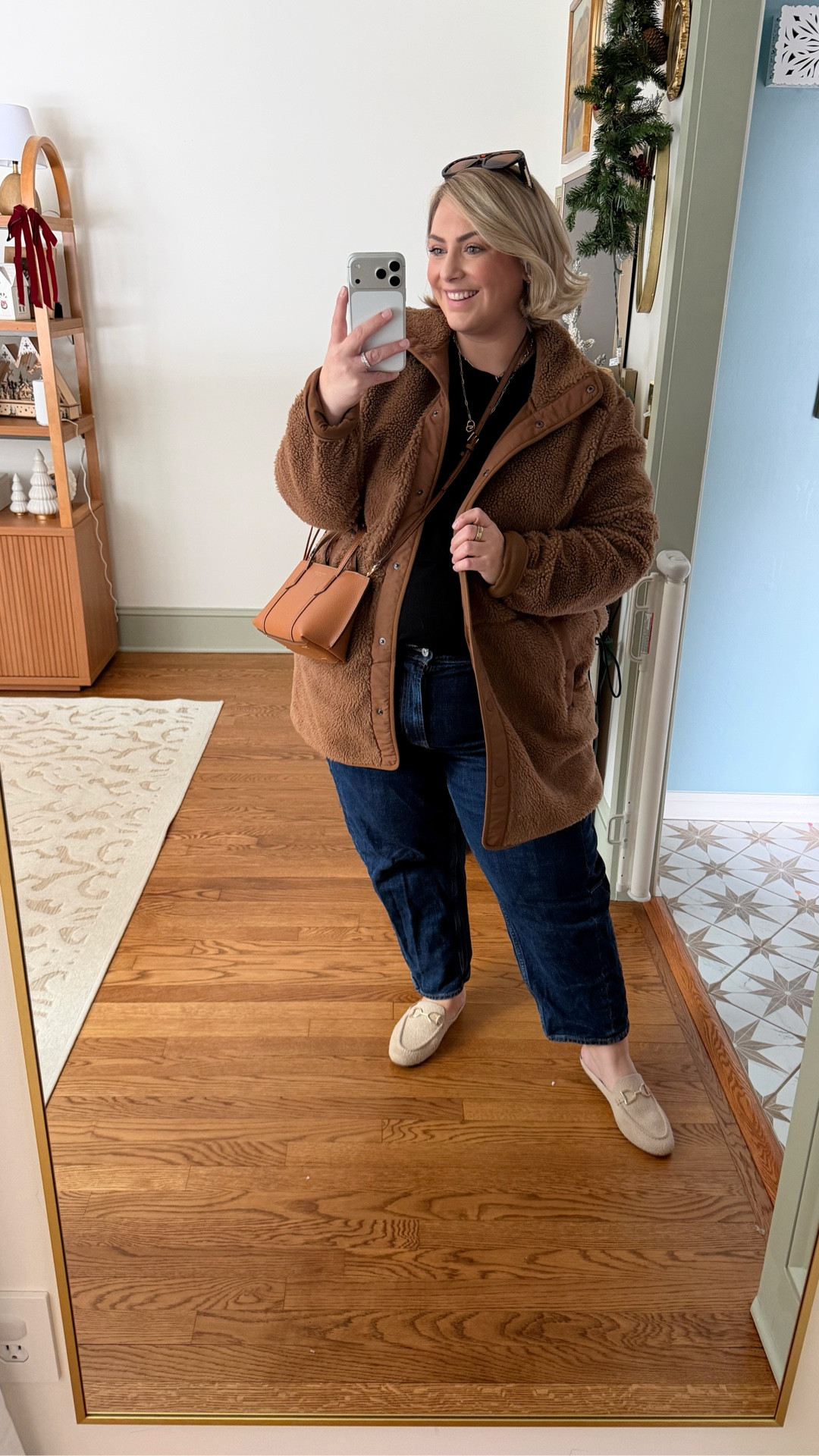 Proof that cozy & chic can coexist ❄️🩷
Jacket 3X
Jeans 22
Shirt XXL

#LTKmomlife #LTKPlusSize #LTKootd