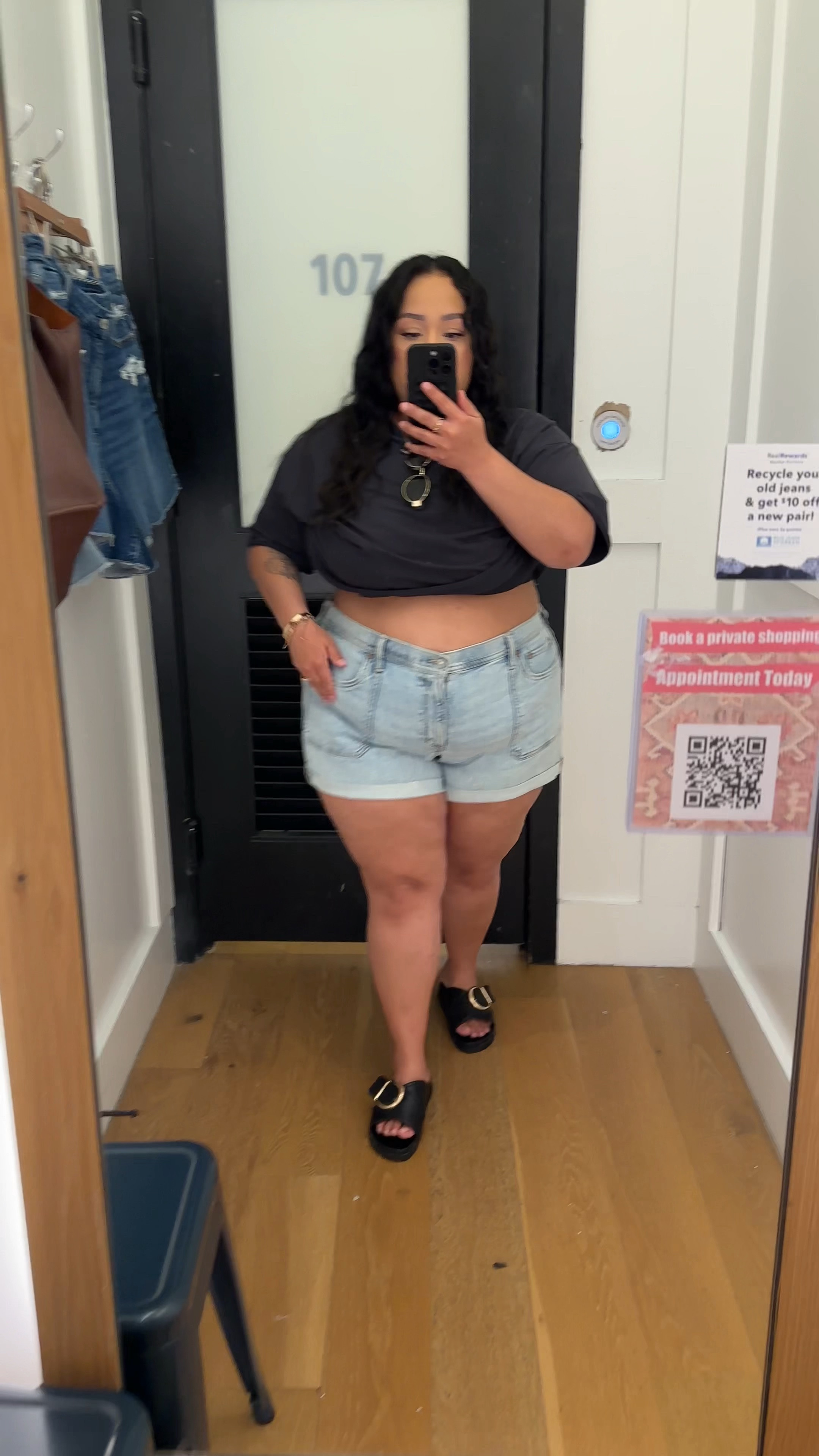 Denim shorts from American eagle 


#LTKPlusSize #LTKVideo