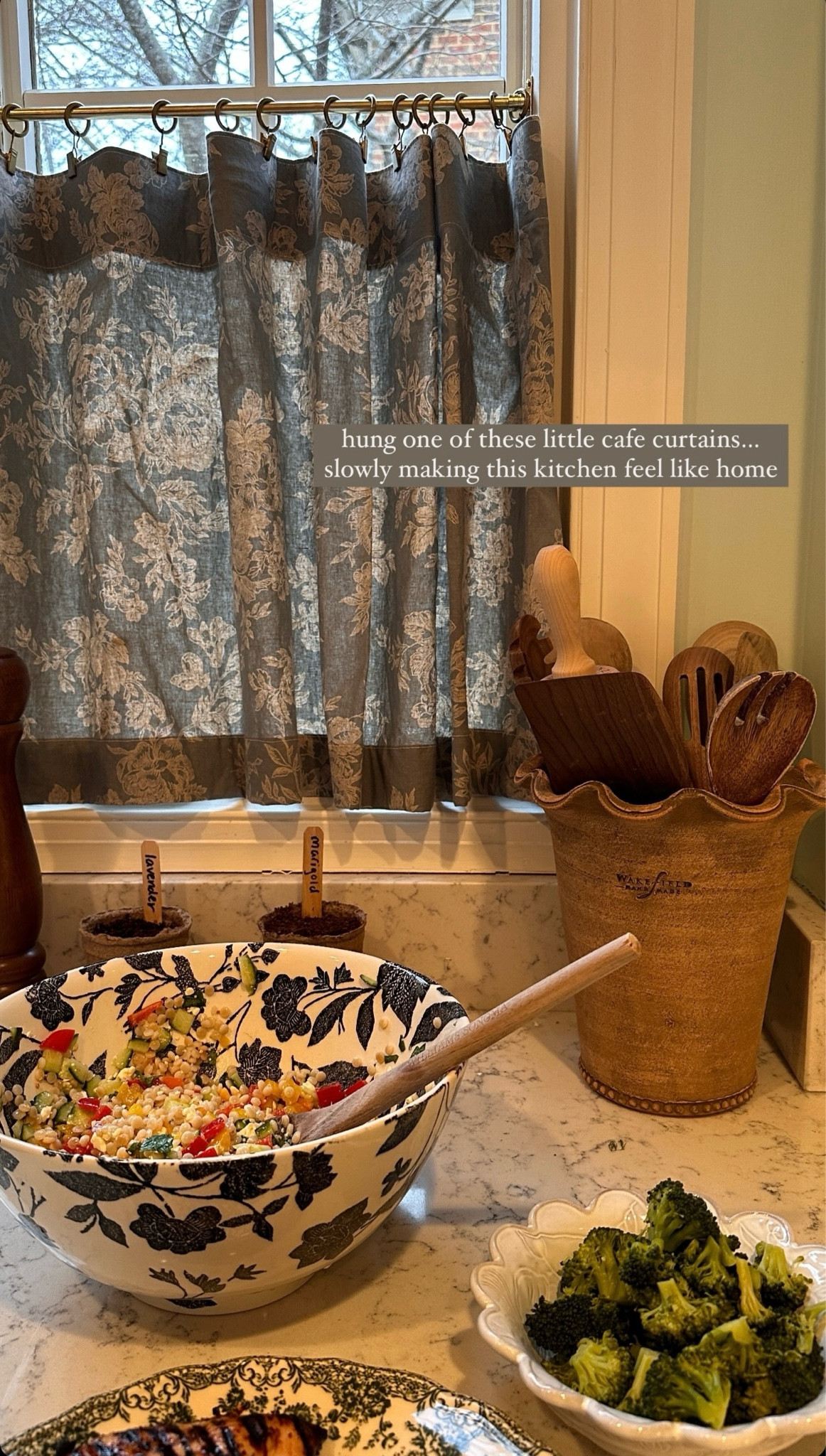 Cafe curtains in the kitchen 

#LTKhome