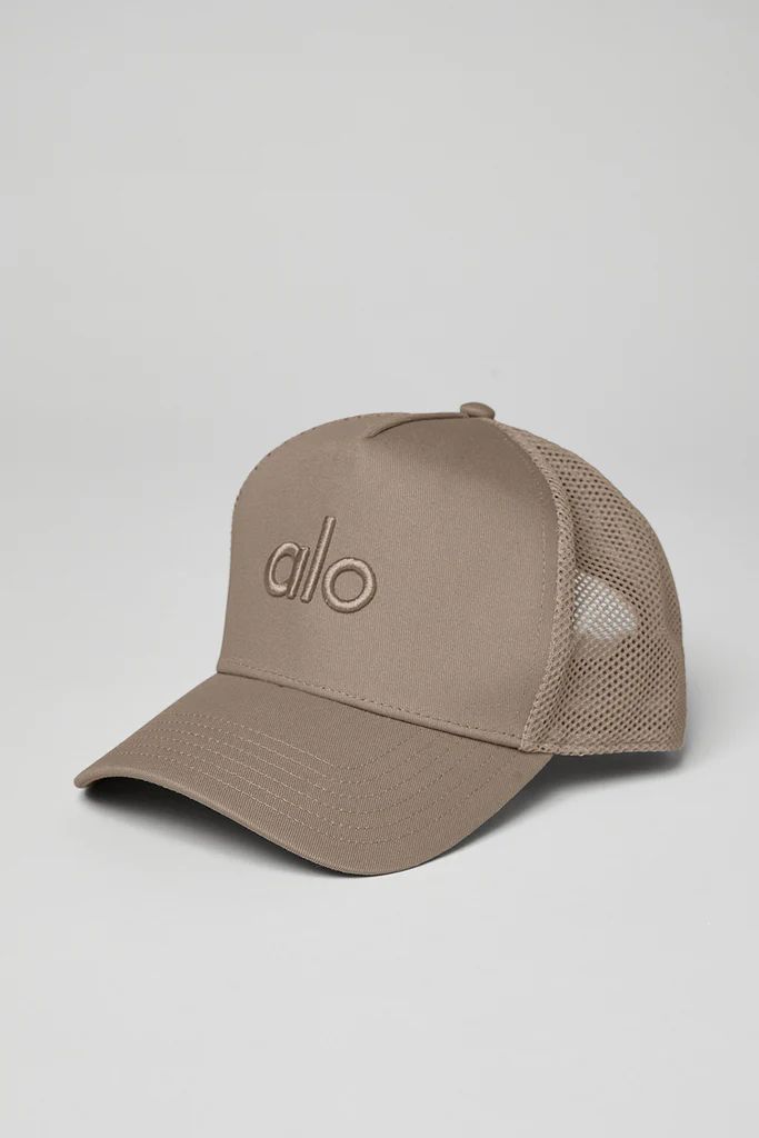 District Trucker Hat - Gravel | Alo Yoga