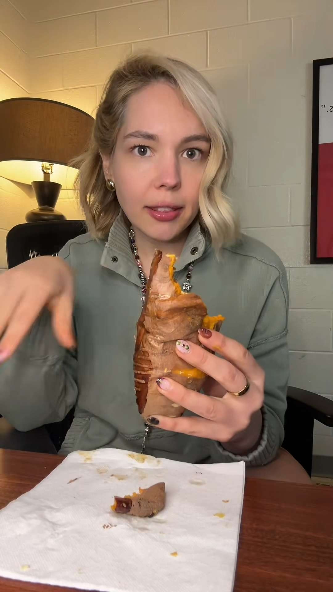 Today's teacher lunch! 🤍 This gave even more than it needed to give. 

 

#LTKootd #LTKstorytime #LTKfoodie