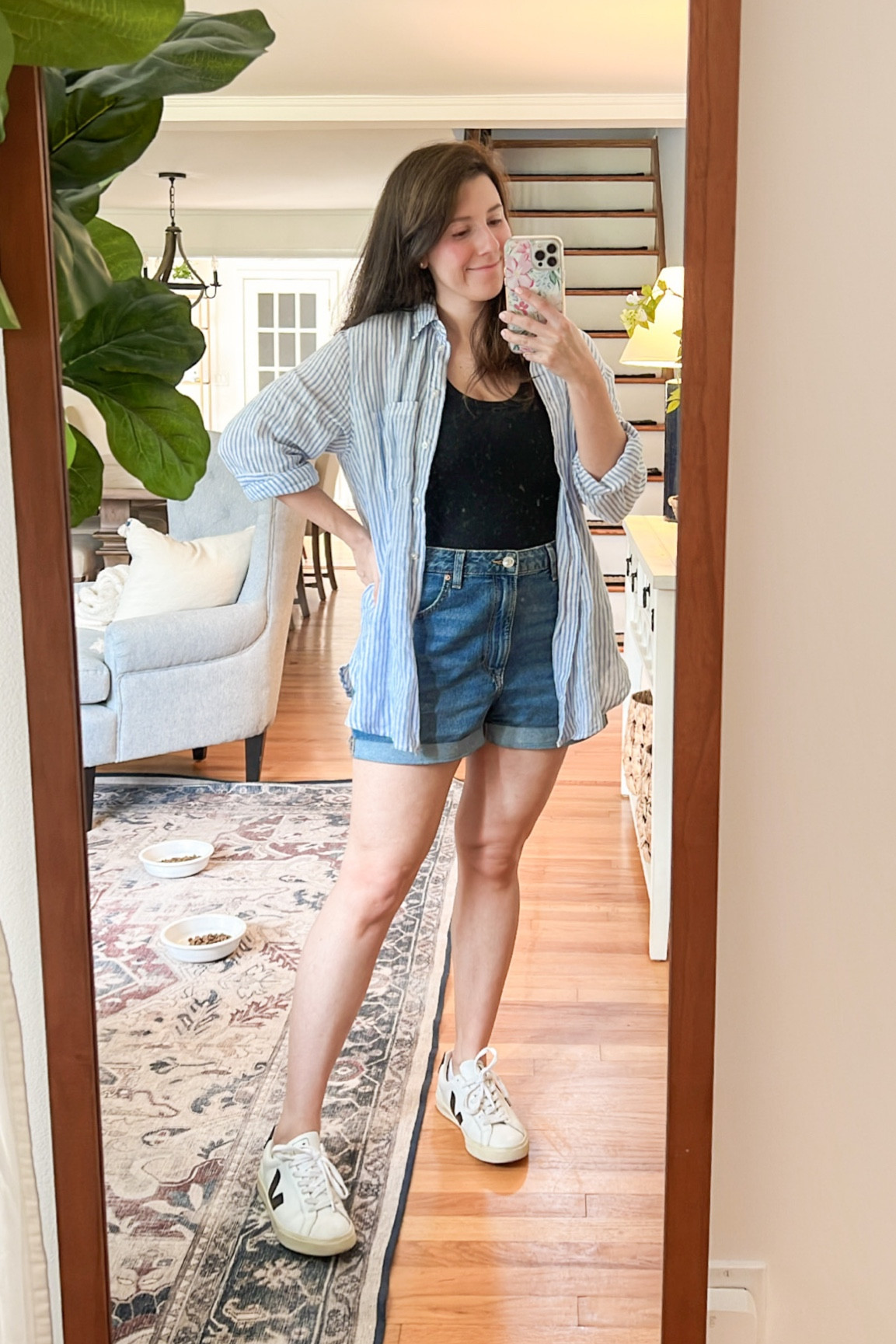 Summer capsule wardrobe outfit of the day!
