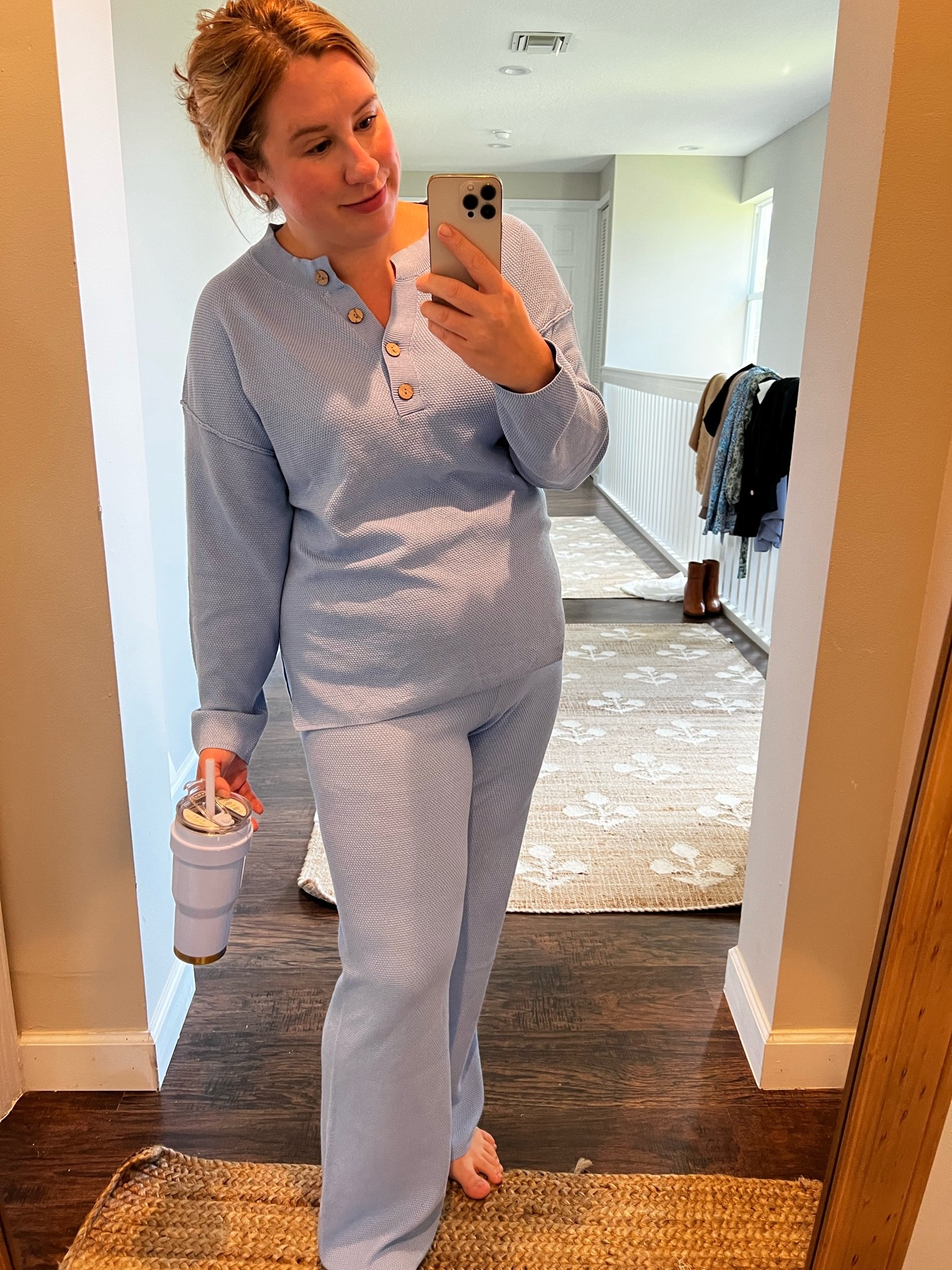 Favorite winter outfit lounge set. Wearing an XL here 

#LTKunder100 #LTKHoliday #LTKcurves