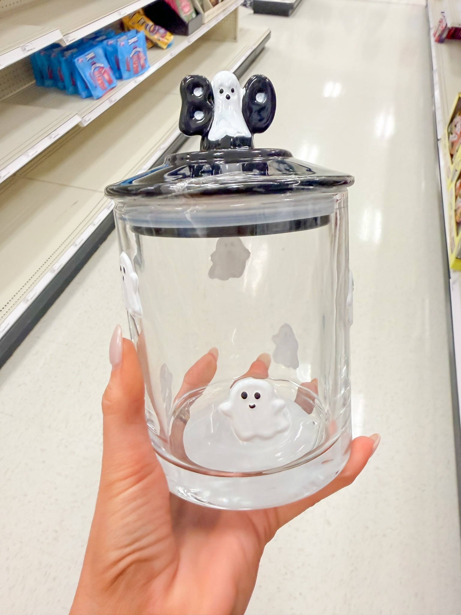 The cutest Halloween glass jar! 





Halloween decor 
Halloween kitchen finds 
Halloween gift

#LTKHome #LTKSeasonal