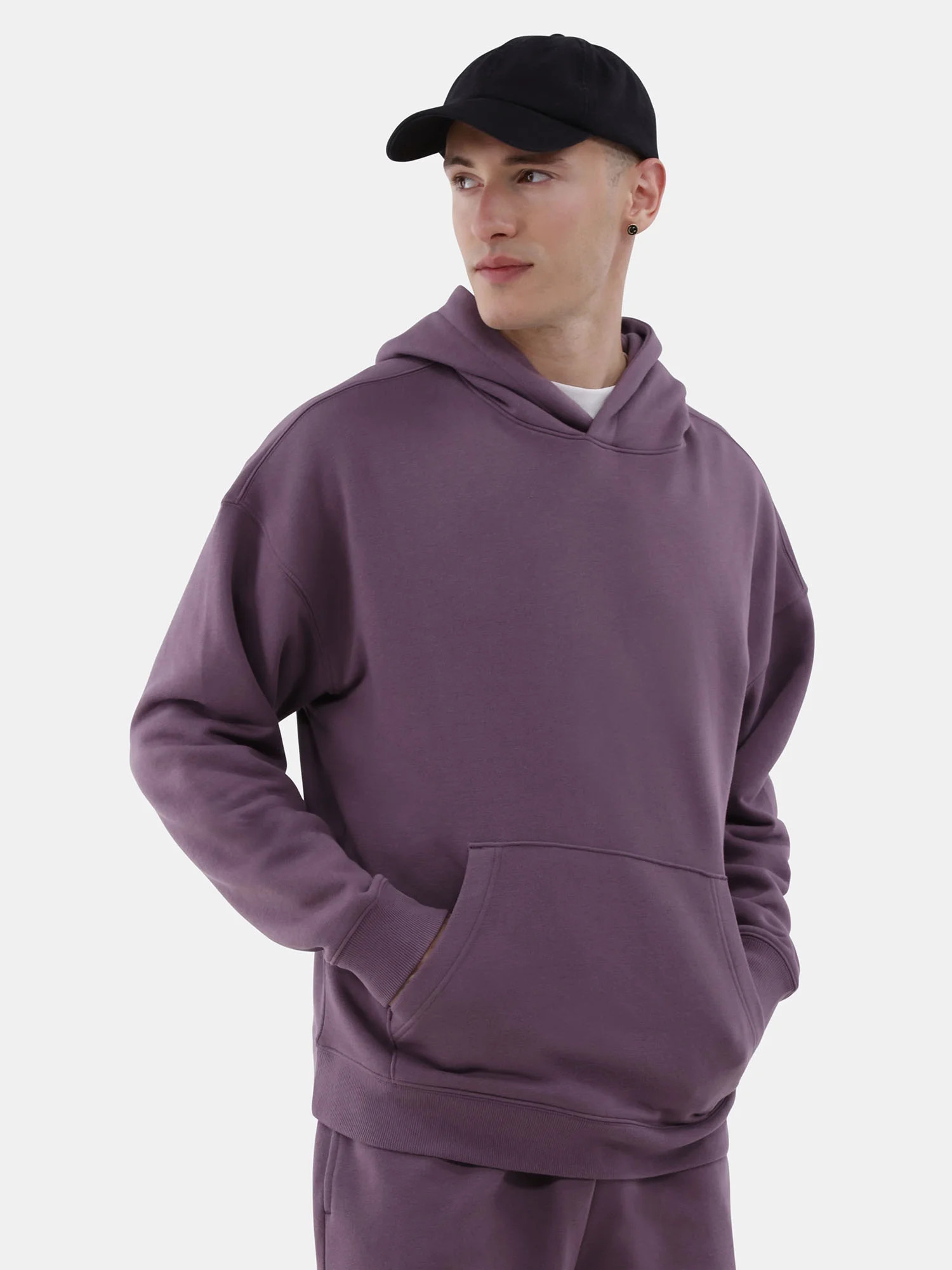 No Boundaries All Gender Oversized Fleece Hoodie with Long Sleeves, Men's Sizes XS-5XL | Walmart (US)