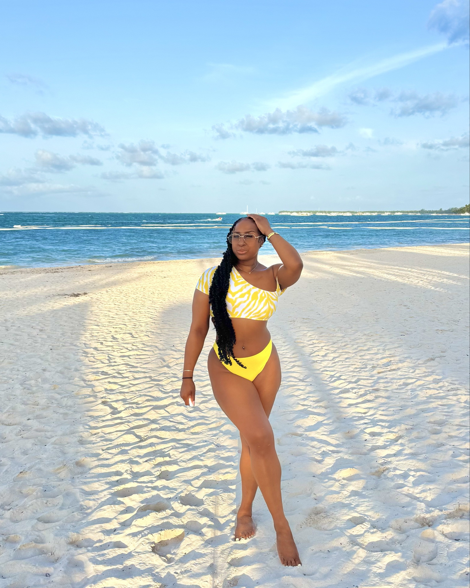 Summertime Keaux is my favorite ✨☀️

Note: Yall this swimsuits is from a few seasons ago so I tried my best to find some similar. 💛 @mintswim let’s work! 


#LTKStyleTip #LTKBeauty #LTKSwim