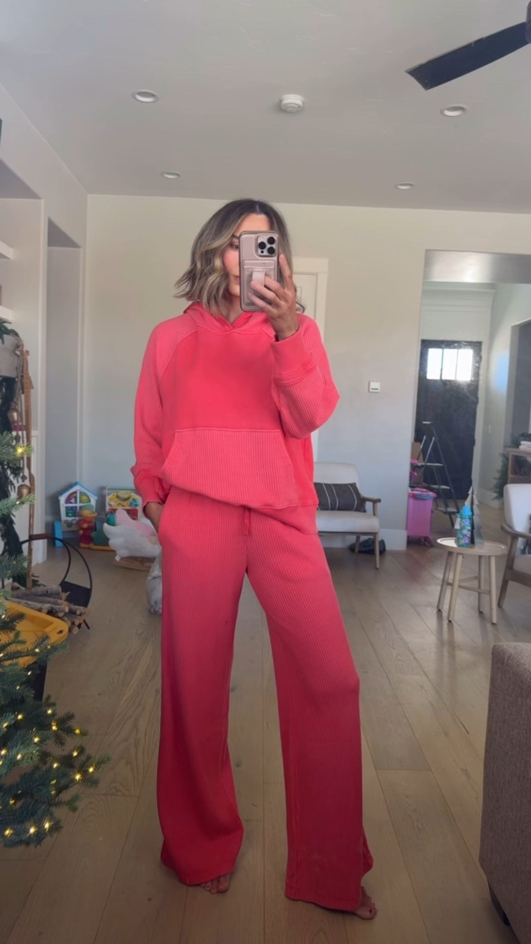 Aerie sale! Love this set wearing a medium in both but did the long in the pants 

#LTKSaleAlert #LTKCyberWeek #LTKOver40