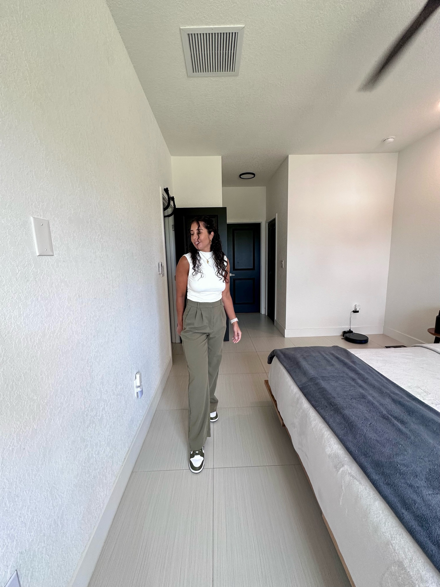 🤍💚

#LTKWorkwear #LTKFallSale #LTKFindsUnder100