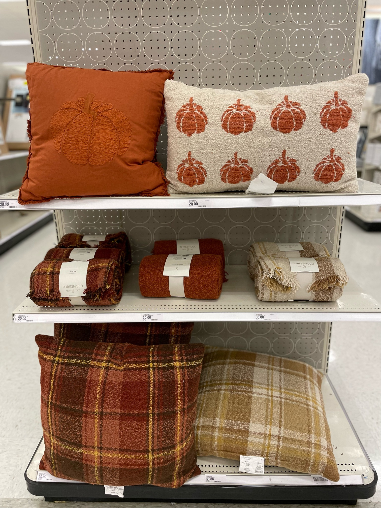 Threshold pillows outlet