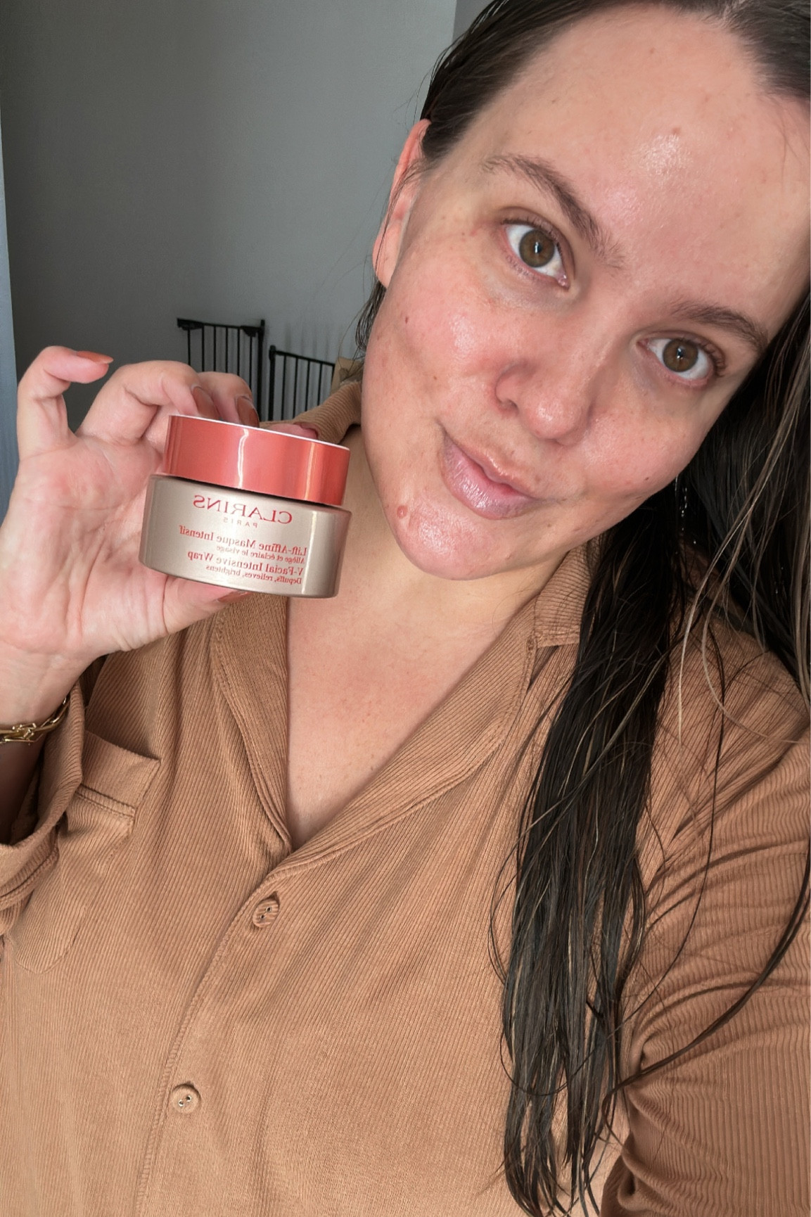 Here’s everything I use to depuff my face. You’ll definitely want these items on hand for the upcoming season. You can earn 5-15x the points on your @nordstrombeaty purchases for a limited time! #nordstrompartner 

#LTKbeauty #LTKSeasonal