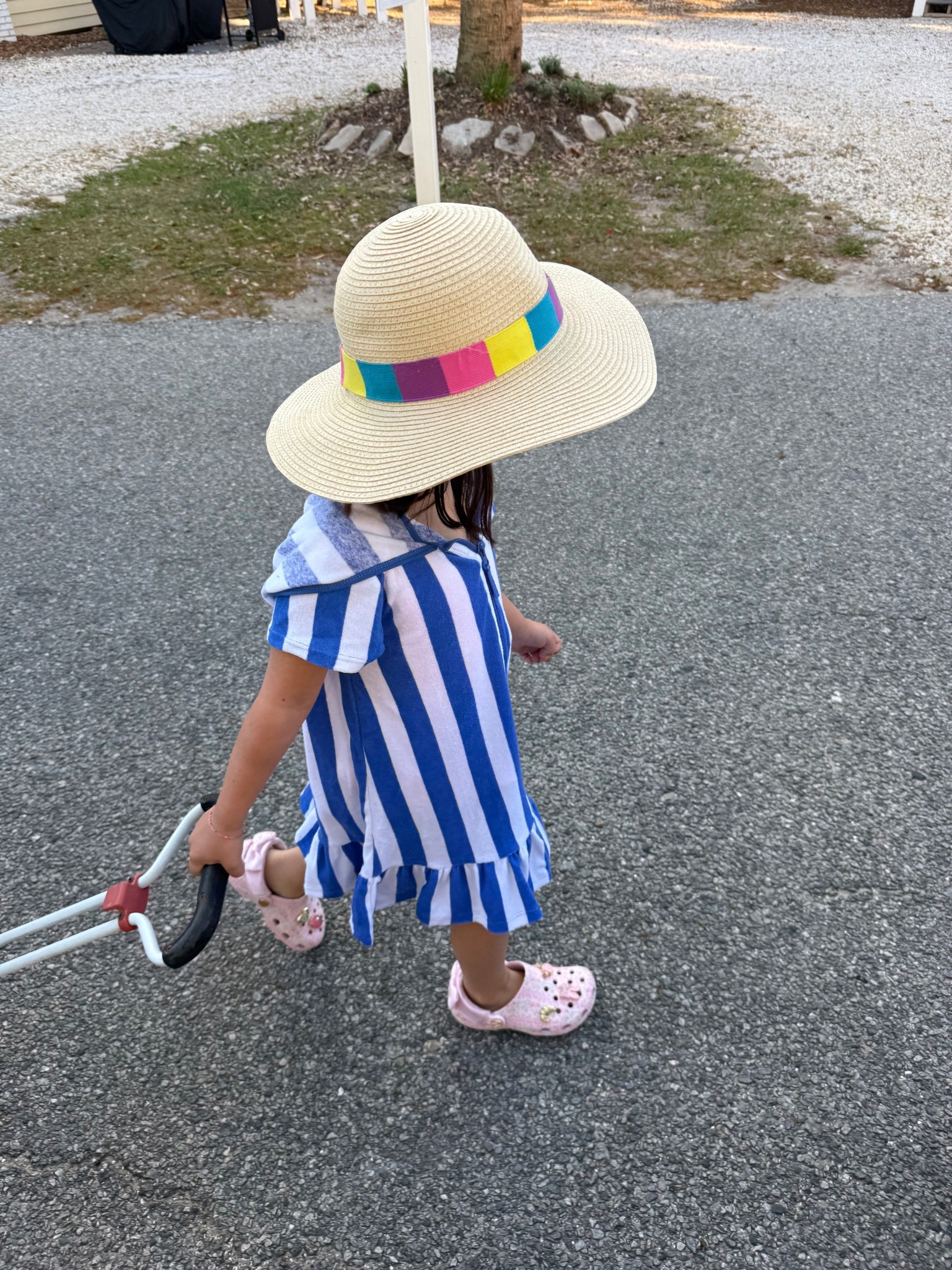 Charlottes hat looks just like my sunshine Tiendq one but for $12 

#LTKSwim #LTKKids #LTKTravel