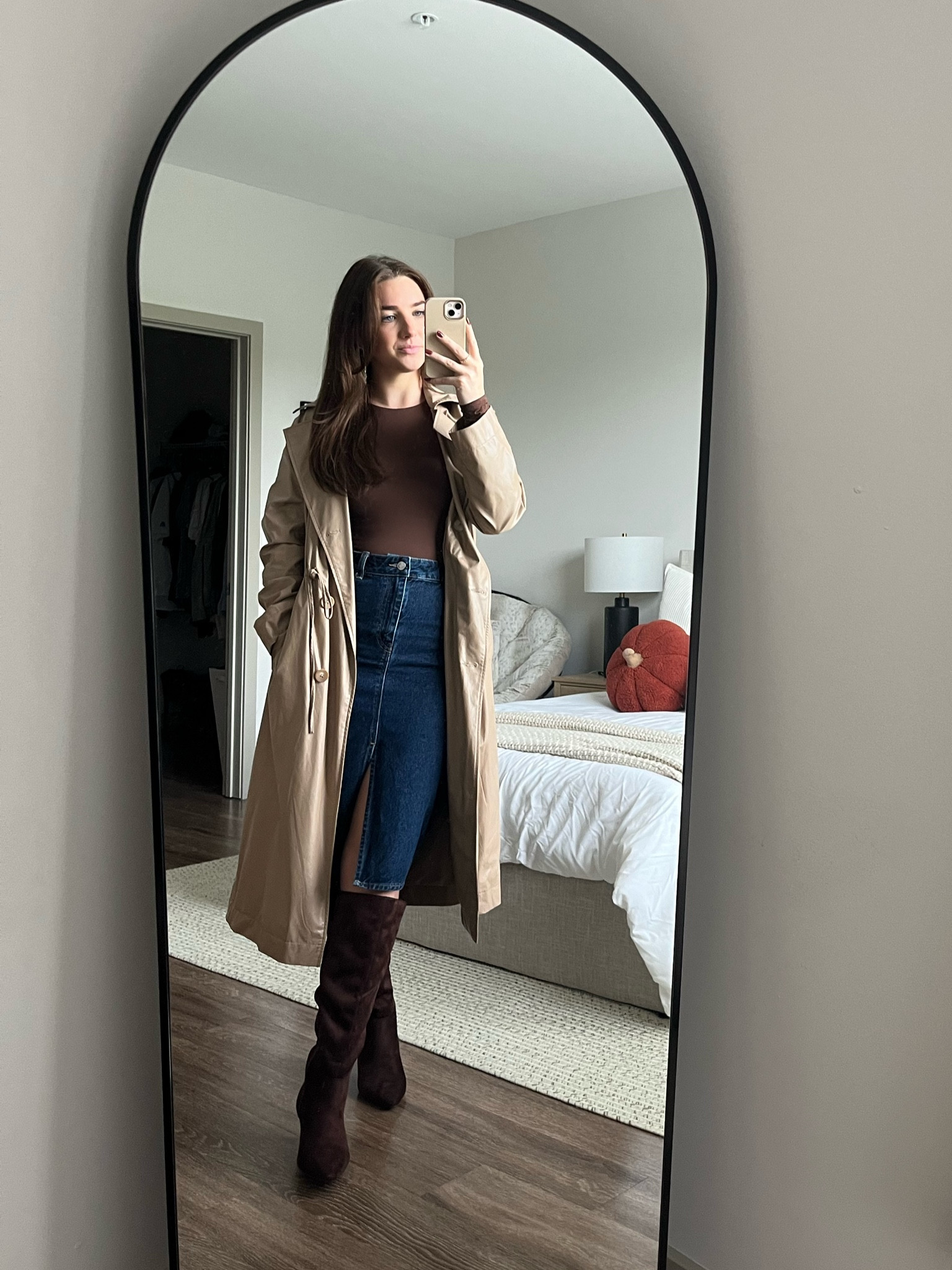 Absolutely obsessed with denim + chocolate brown this fall 🍂

#LTKFallSale #LTKSeasonal #LTKWorkwear