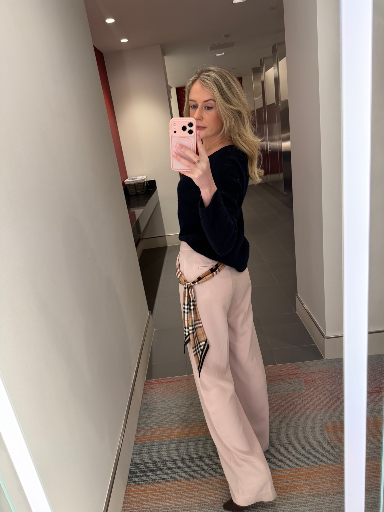 There is just something about a skinny scarf - I love that you can style them so many different ways! 