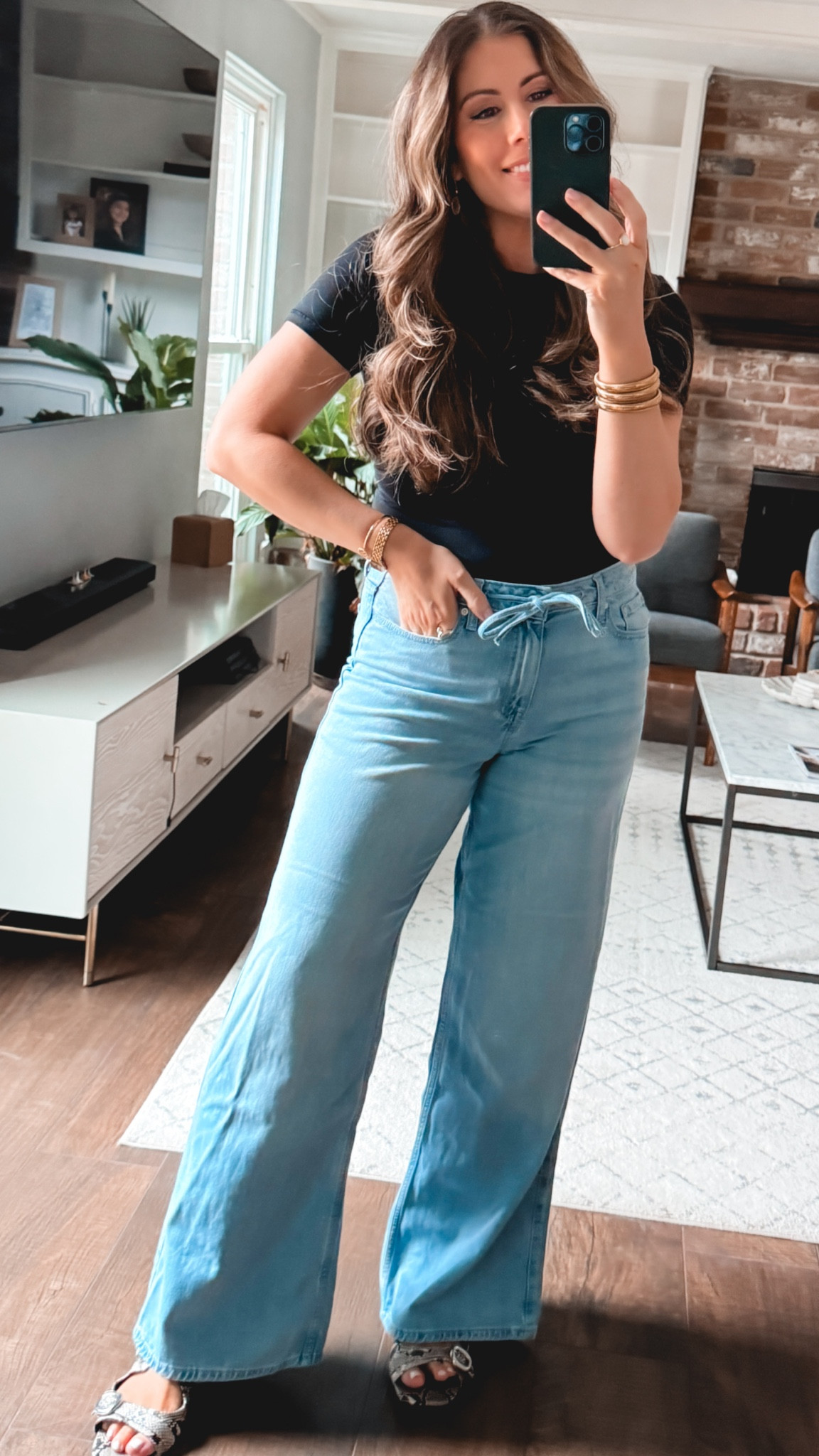 Walmart jeans and top!  Loving this look for spring! 

#LTKFindsUnder50 #LTKStyleTip #LTKSeasonal