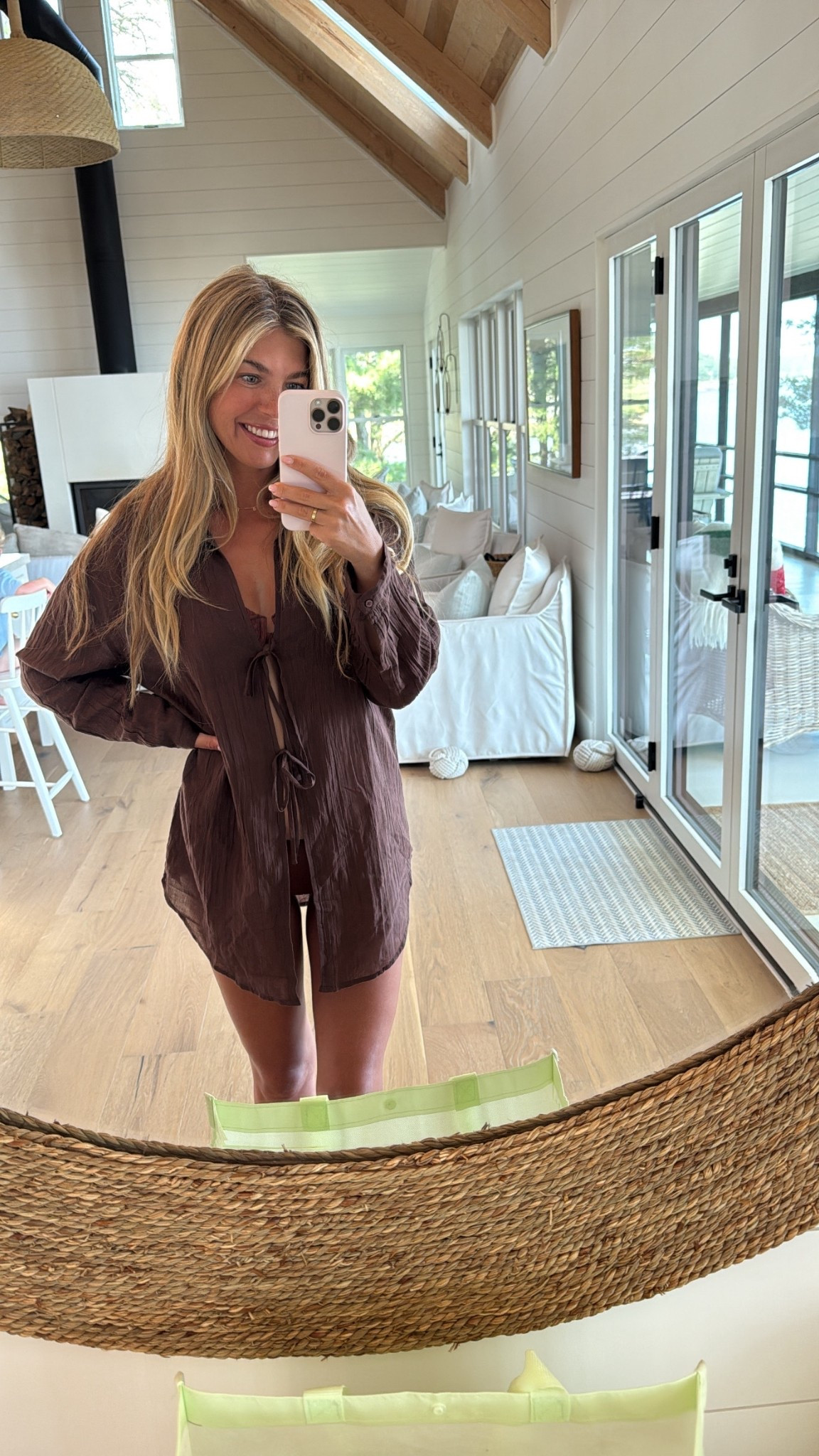 Cutest swim suit cover up, so lightweight and easy to wear! Bought it in white also, size small. 