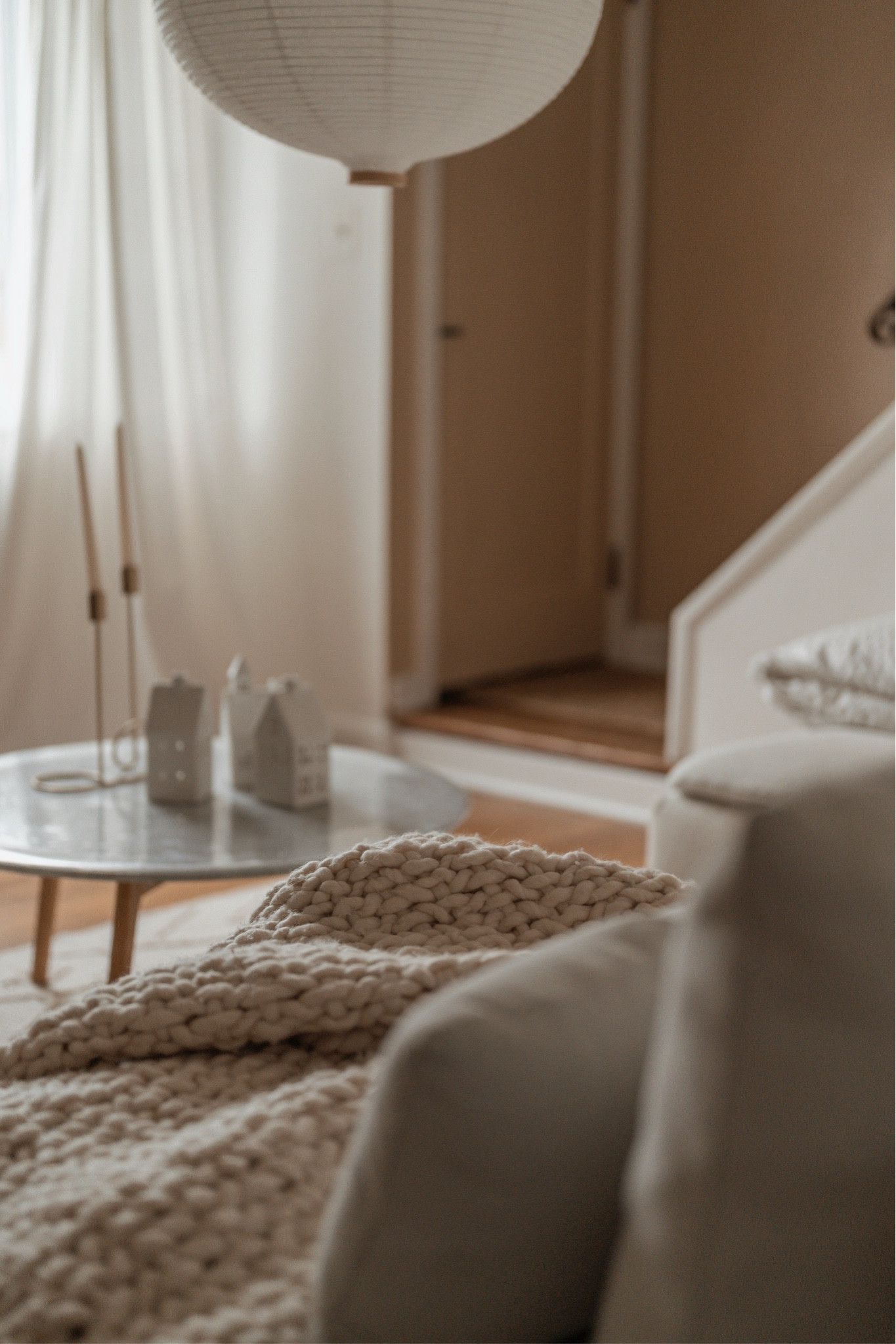 white Christmas villages in the living room 
-
living room styling ideas, christmas village, Christmas decor, minimal Christmas decor, neutral Christmas decor, living room home decor, living room, blanket, throw, candles, candlestick holder

#LTKHome #LTKHoliday