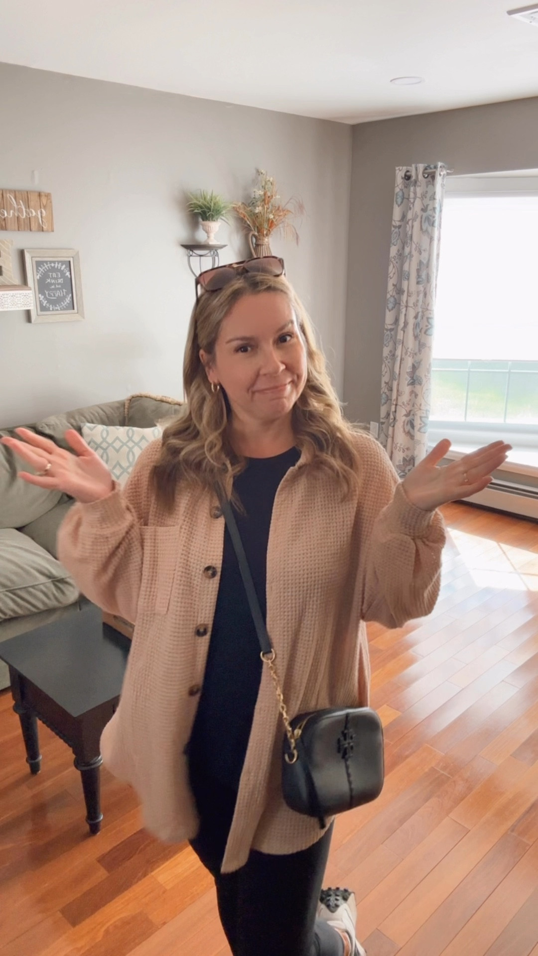 Just sporting my everyday fall outfit for running errands. Tank & button down are a medium & leggings are a S/M

#LTKMidsize #LTKTravel #LTKOver40