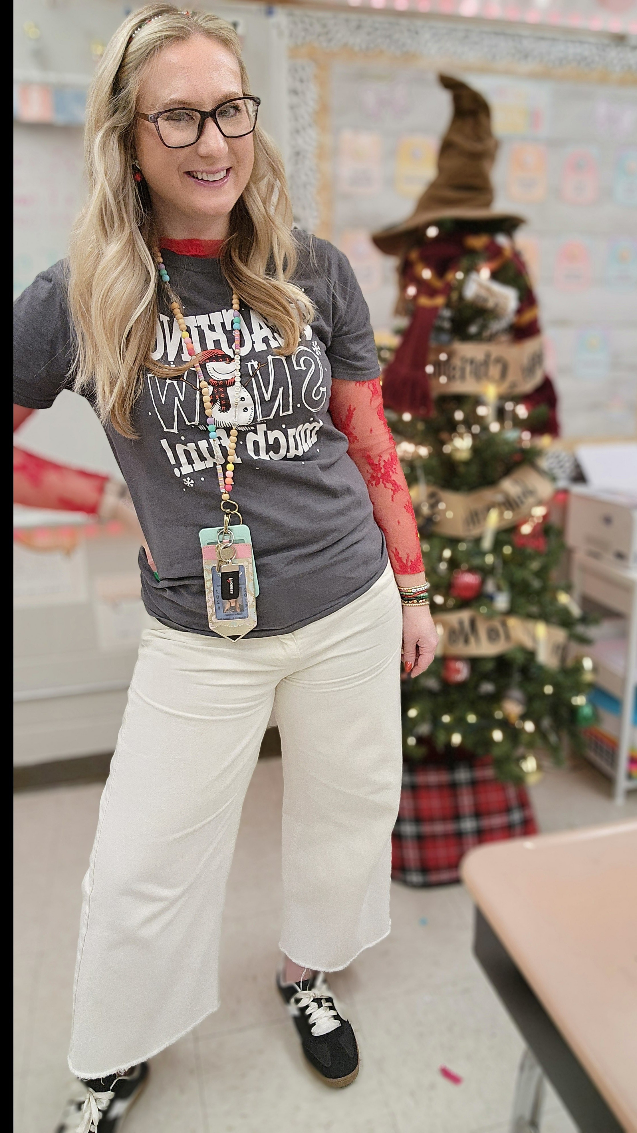 Teacher Outfit of the Day ❤️☃️❄️Teaching is snow much fun!❄️

#LTKHoliday #LTKMidsize #LTKootd