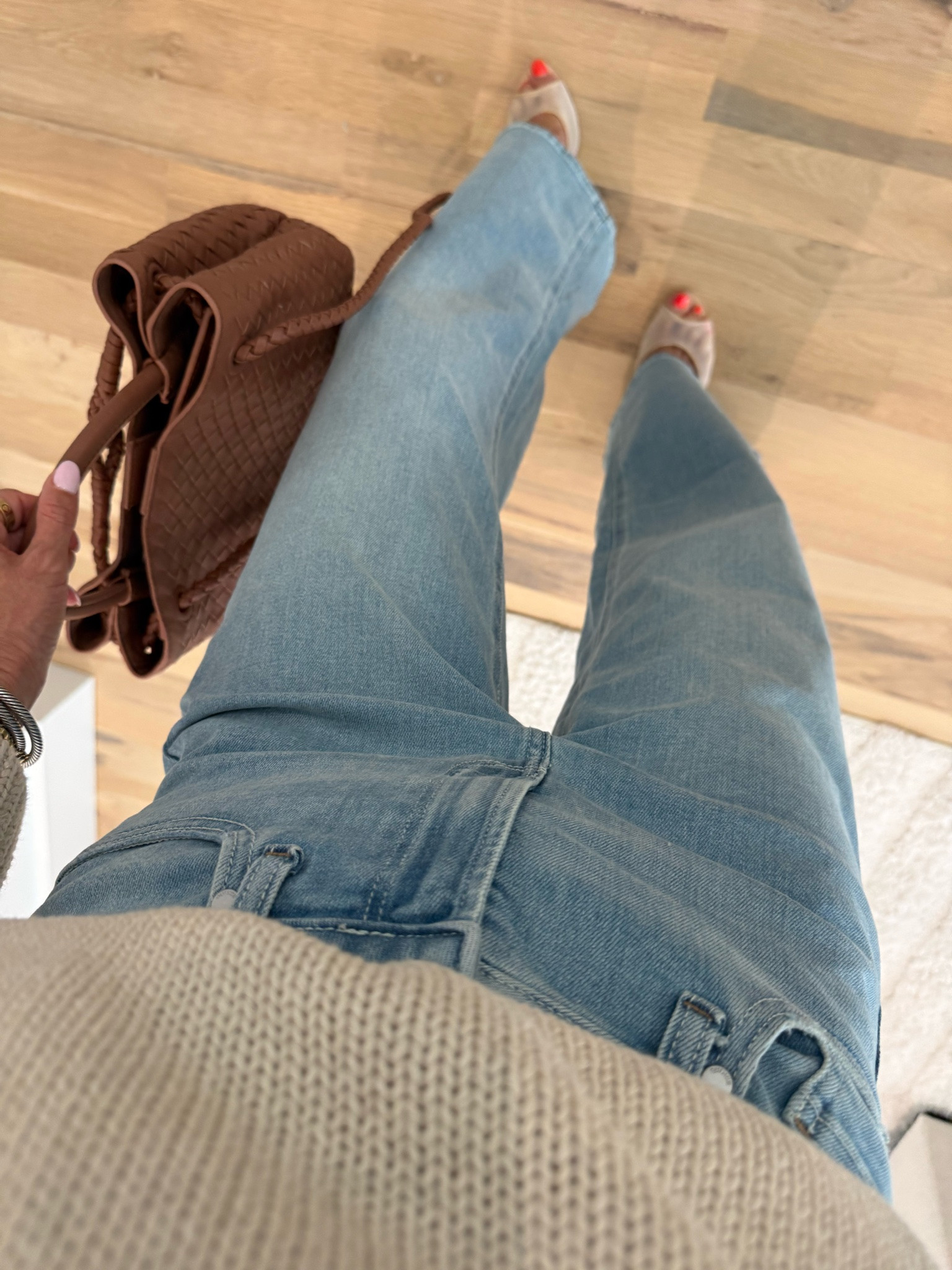 The BEST $50 jeans stretchy and comfy and petite friendly size 24 short

#LTKSaleAlert #LTKPetite #LTKootd